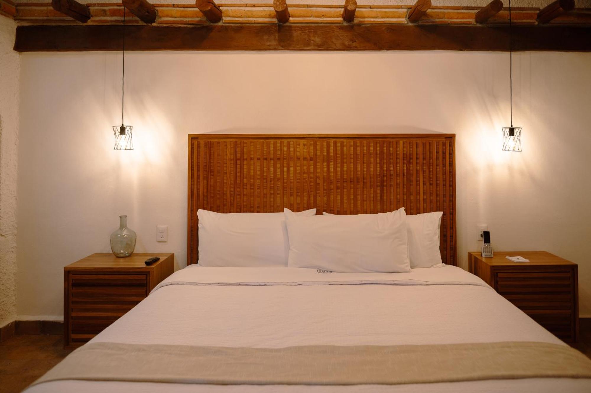 Botaniq Boutique 5*