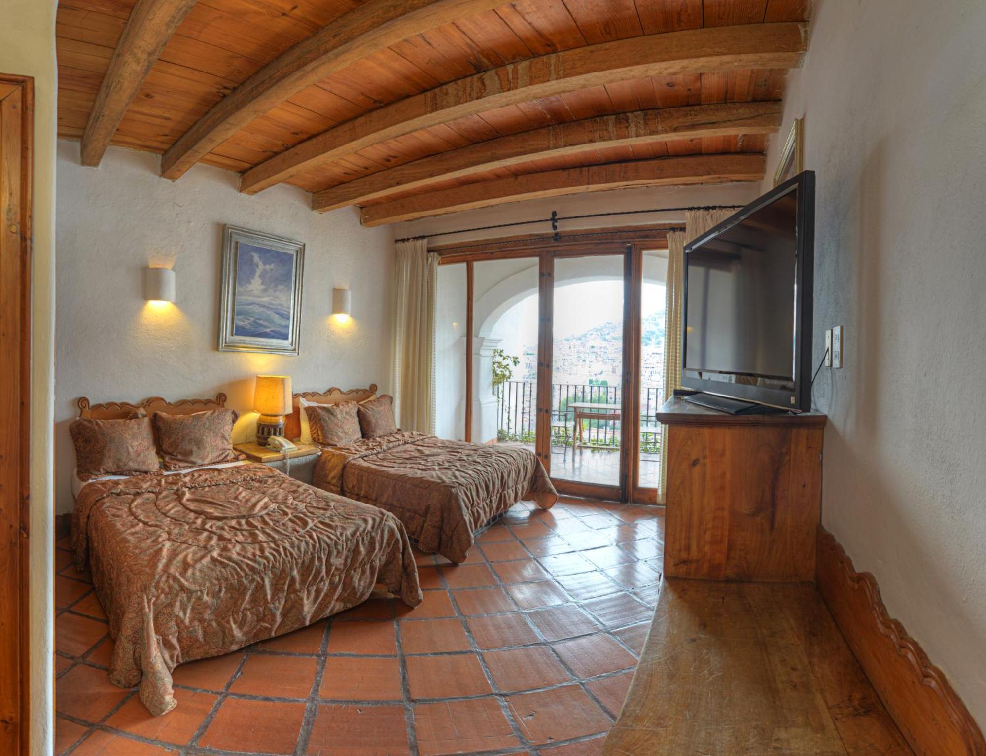 Casona Colonial De La Mision