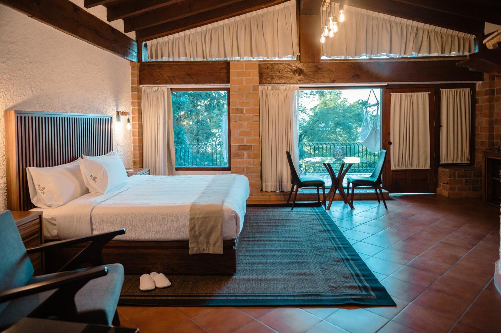 Botaniq Boutique Hotel