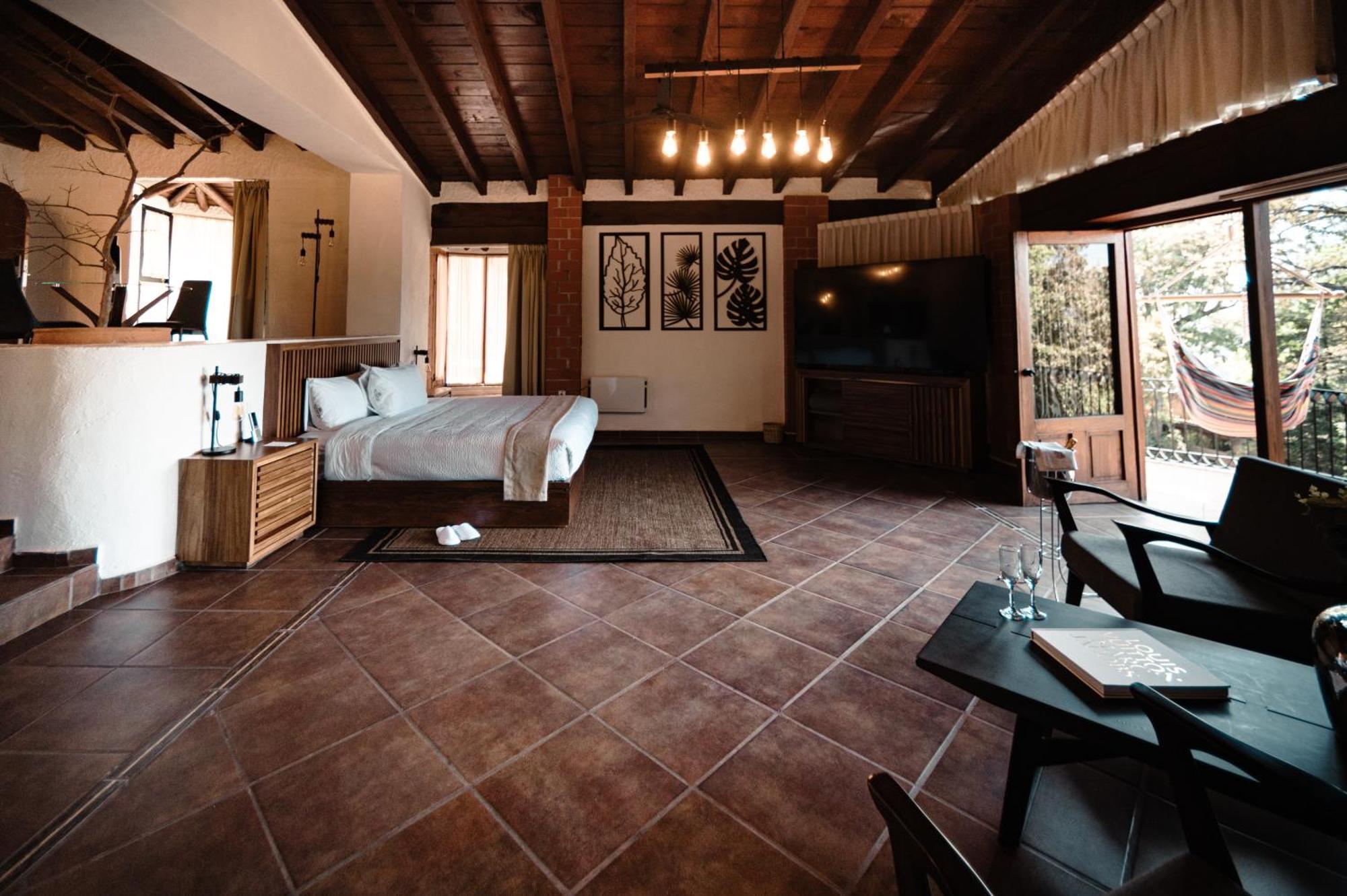 Botaniq Boutique Hotel 5*