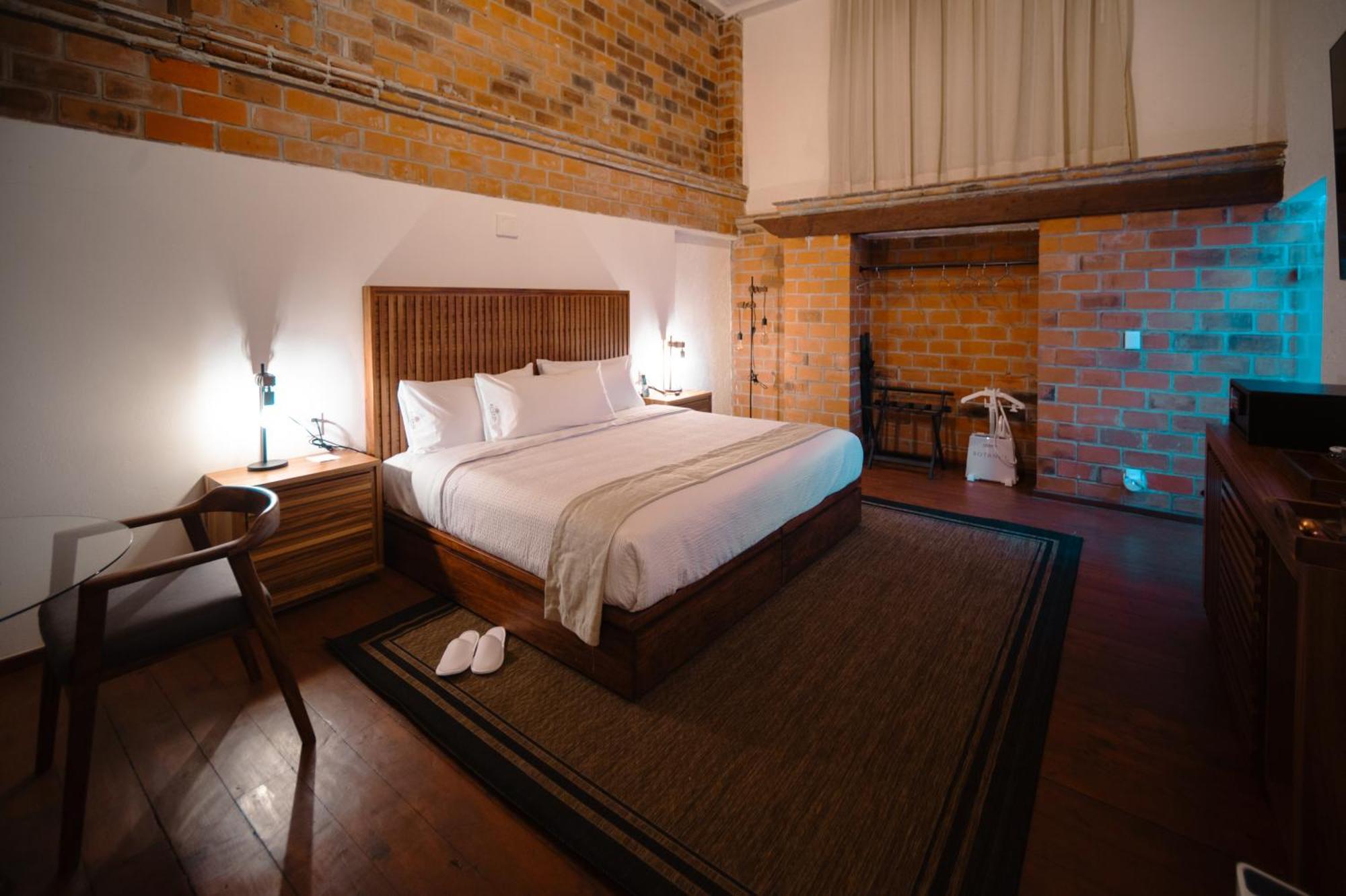 Botaniq Boutique Hotel 5*