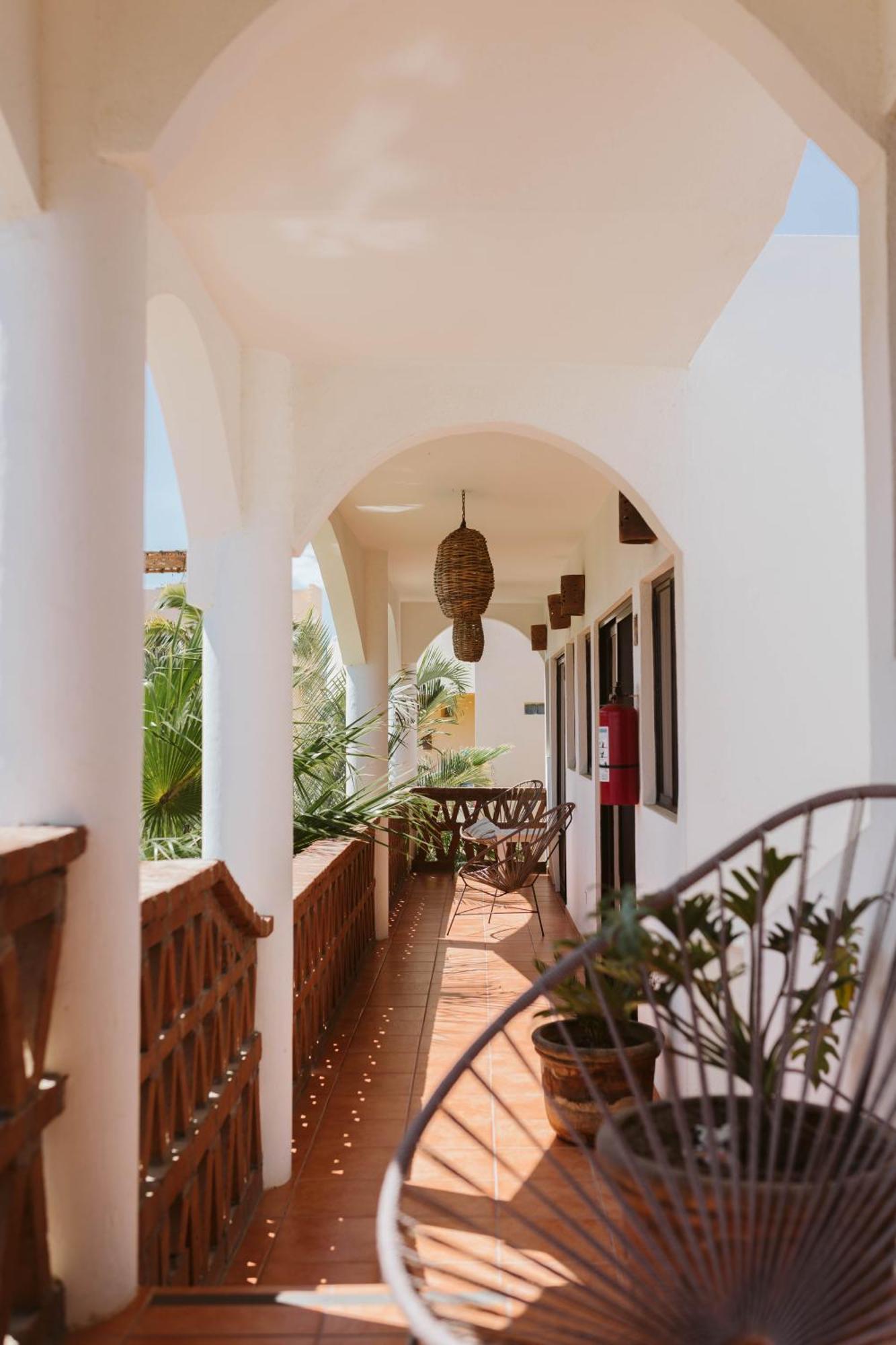 Aparthotel Olas De Cerritos 3*