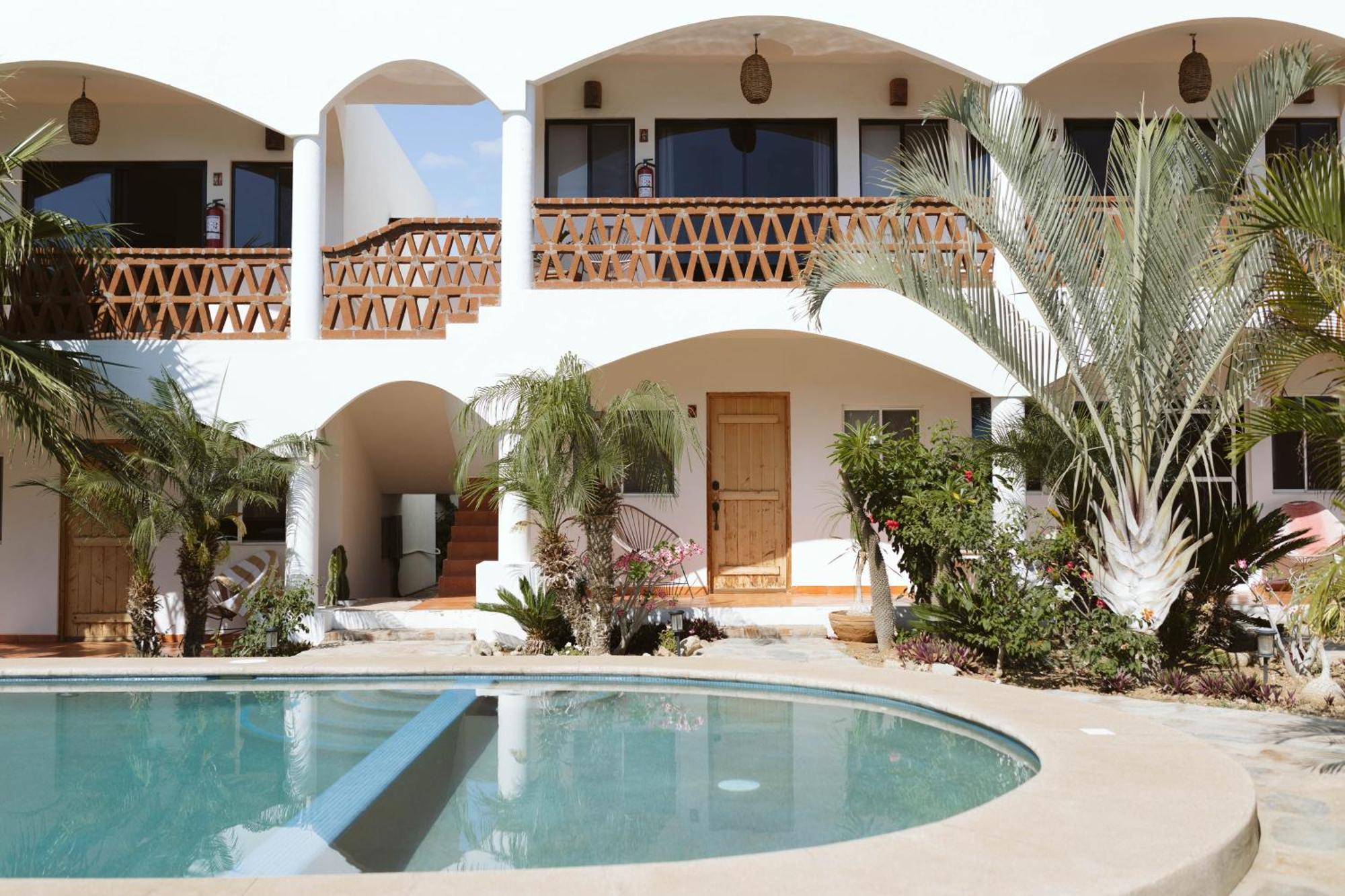 Olas De Cerritos Aparthotel 3*