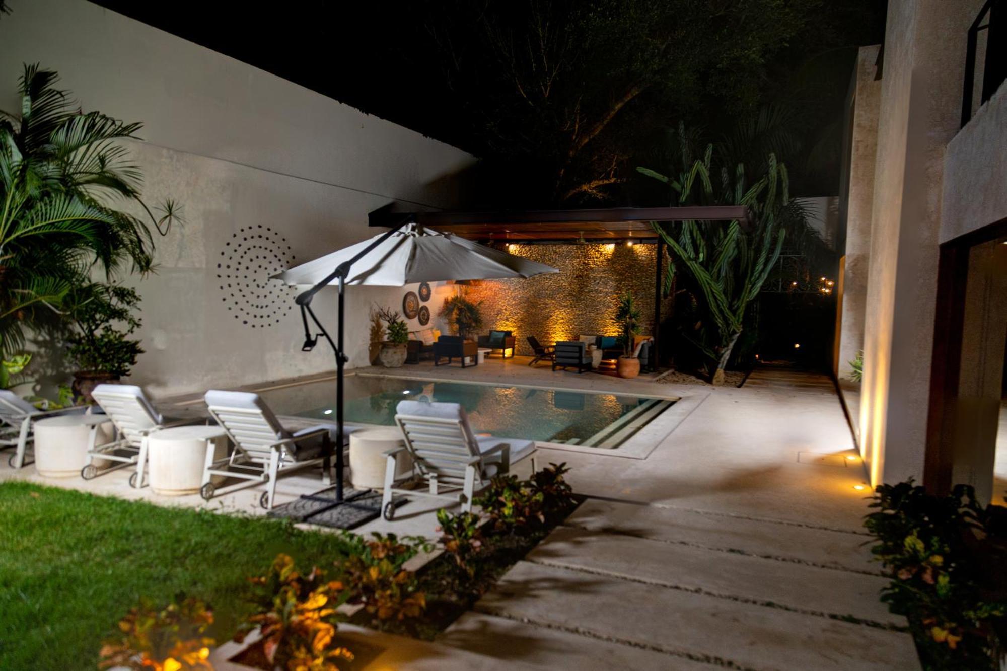 Decu Downtown 5*