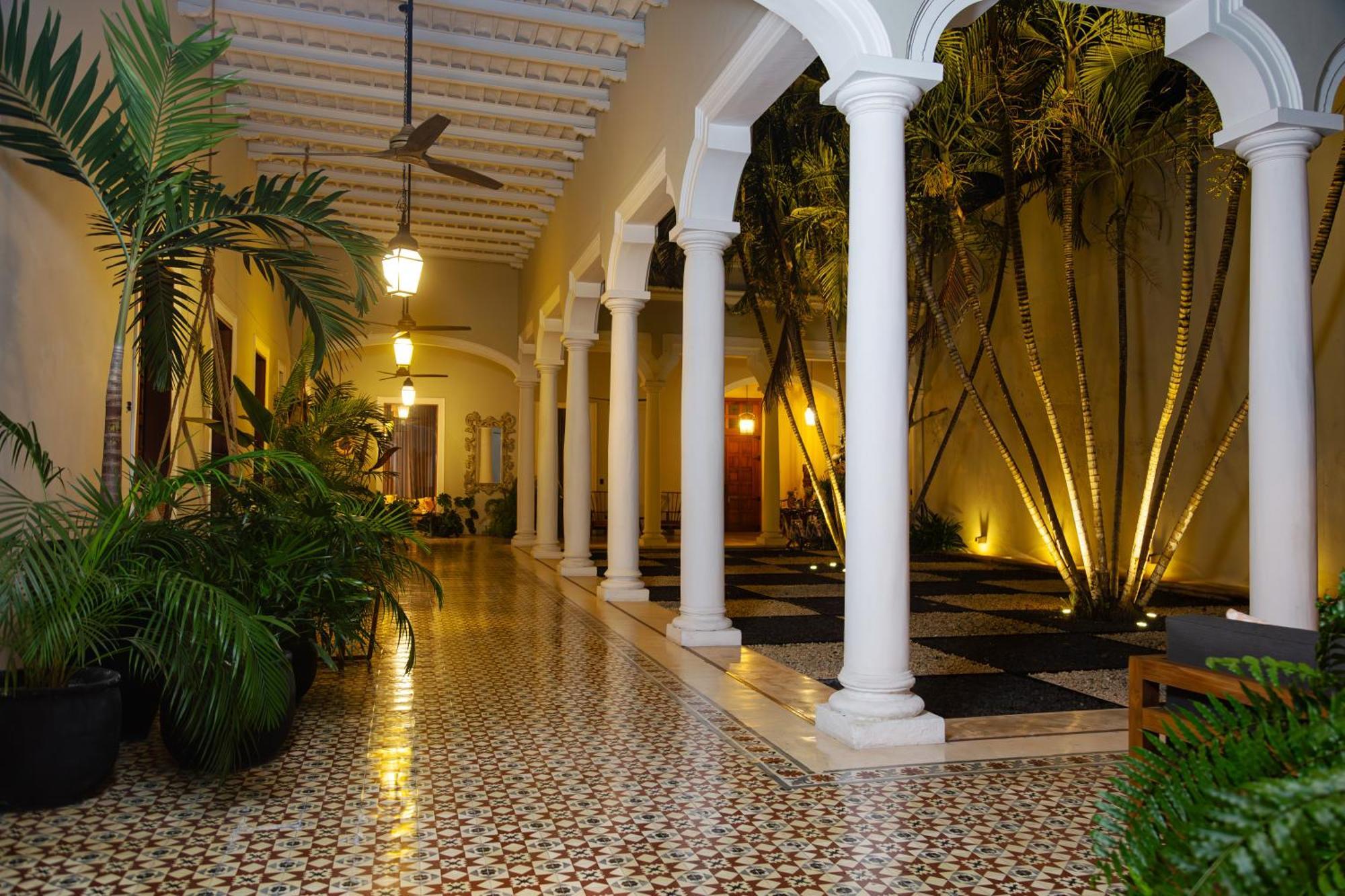 Hotel Decu Downtown