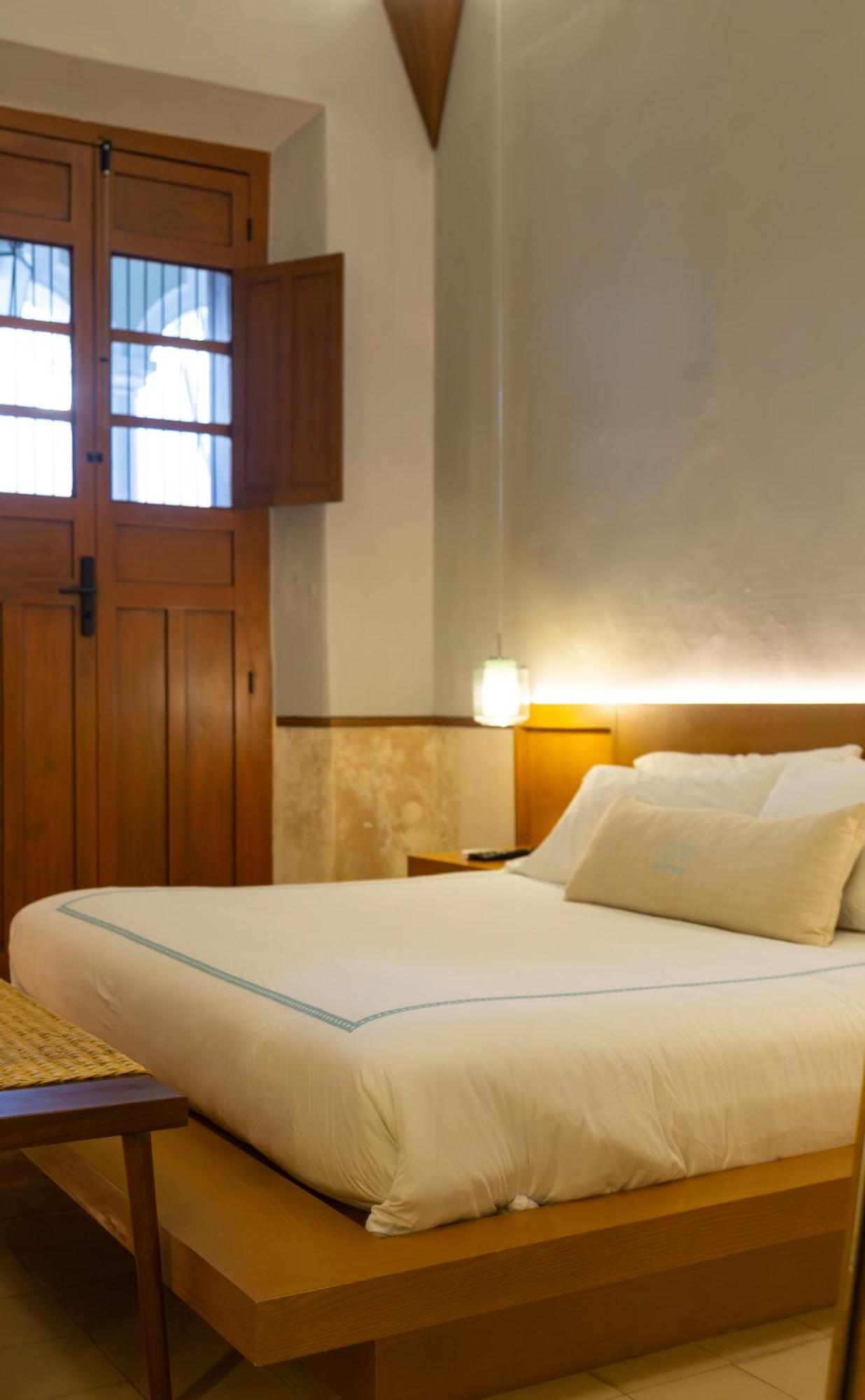 Hotel Decu Downtown 5*