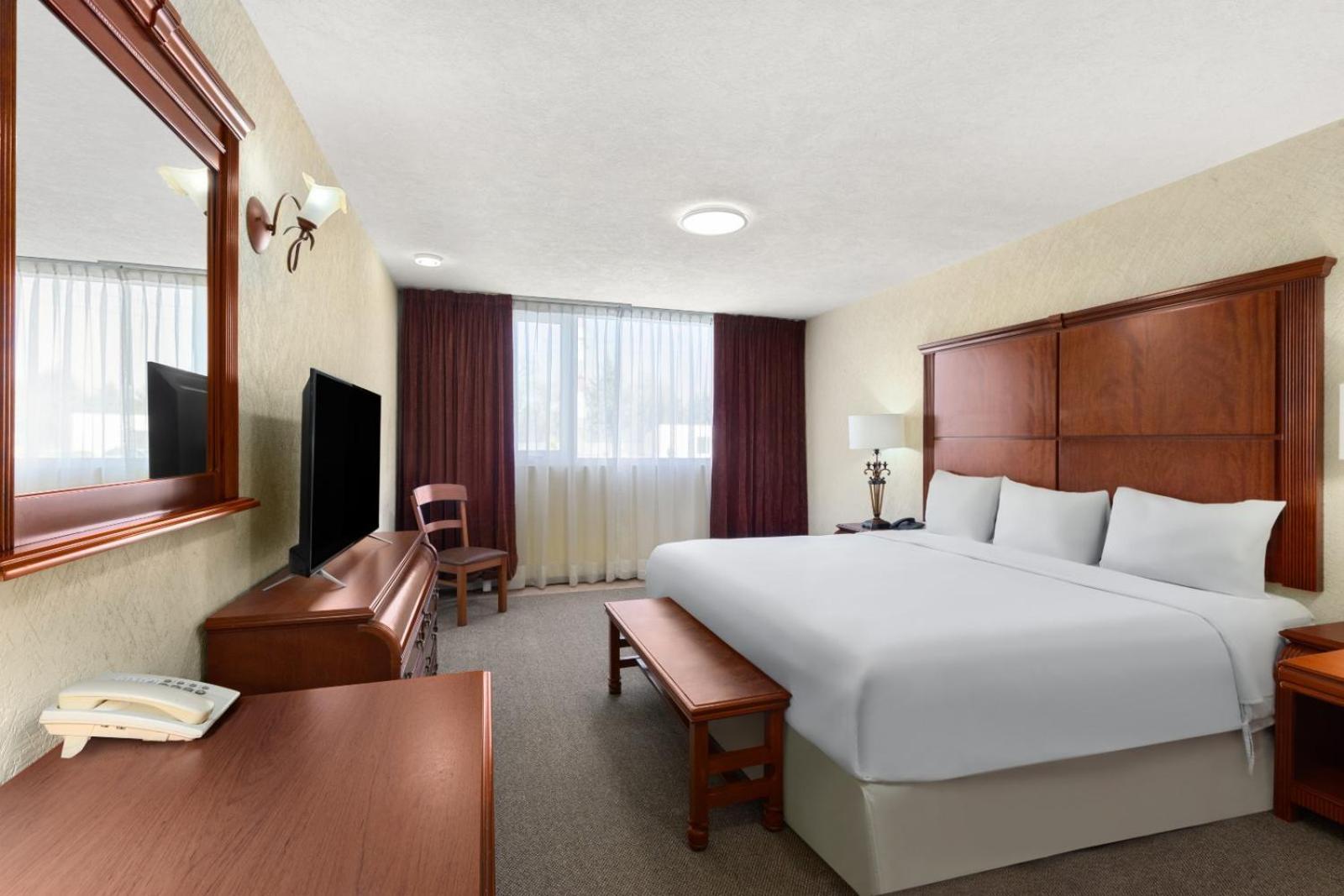 Howard Johnson By Wyndham 3*