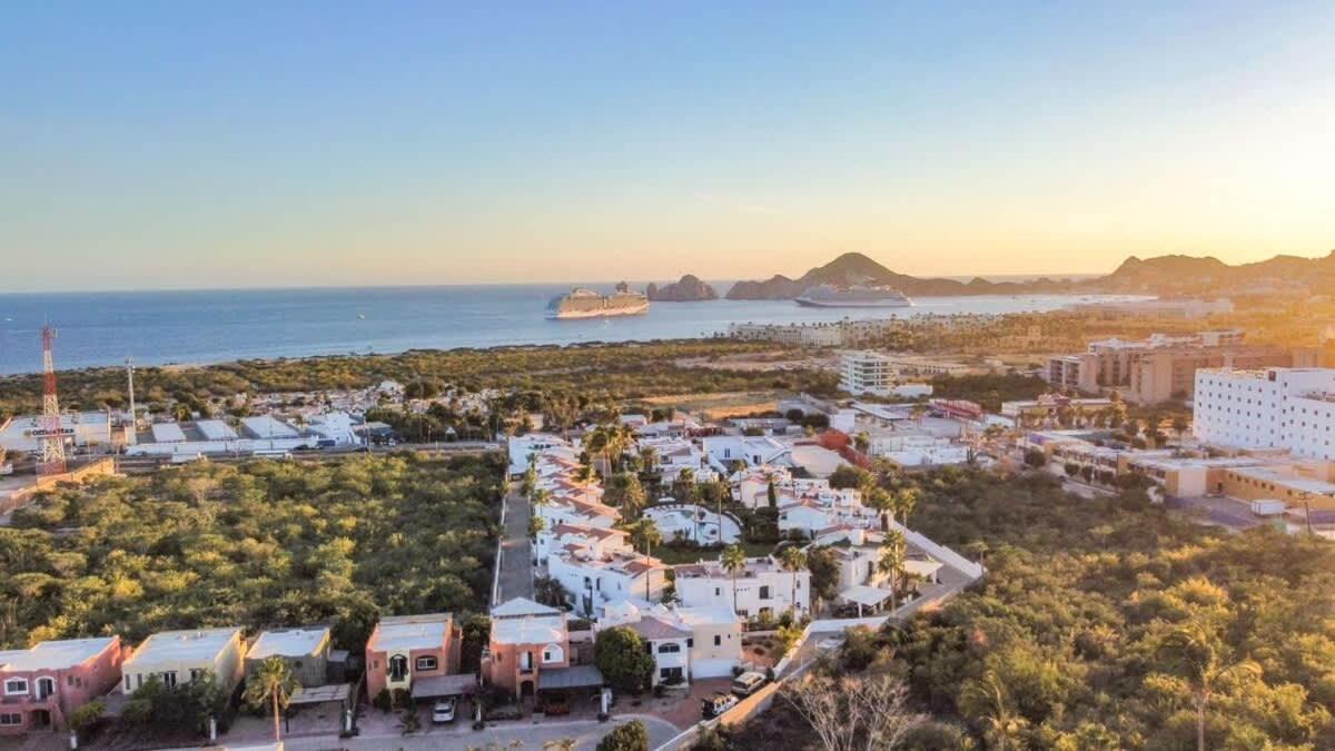 To Enjoy Easy And Fun Center Of Cabos