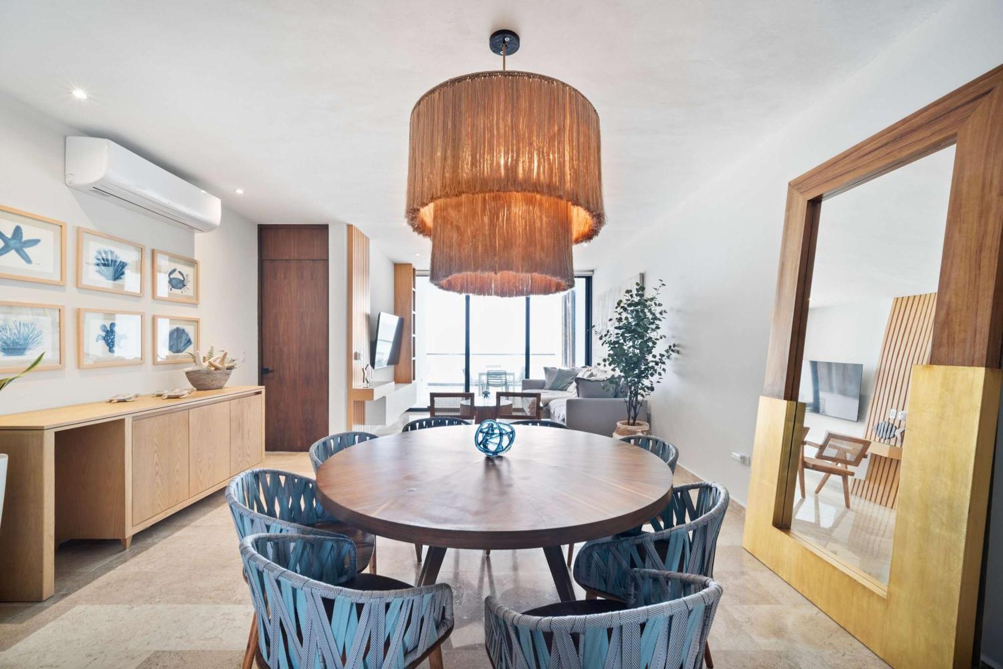 Siela 4 Bedroom Beachfront