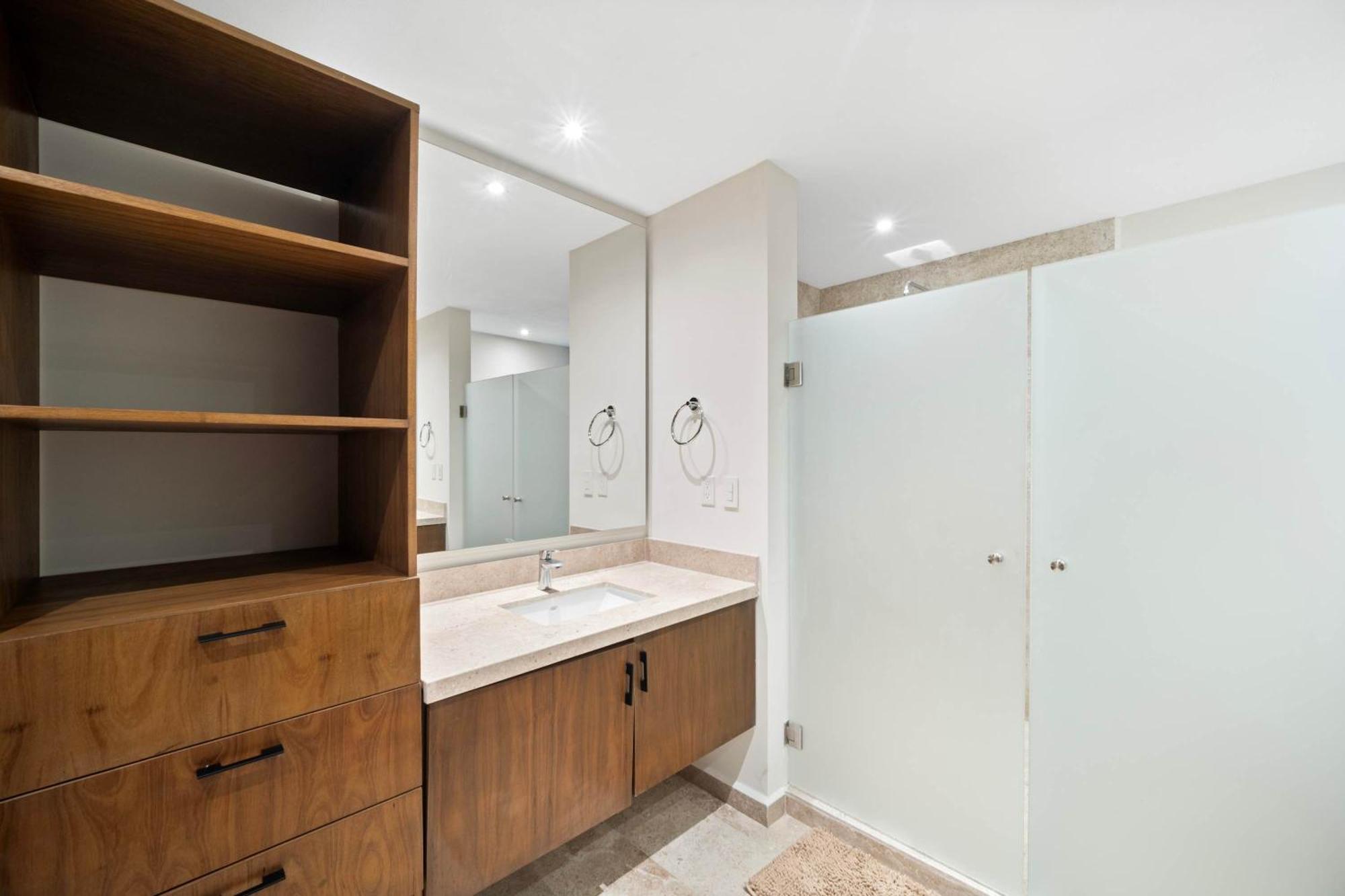 Siela 4 Bedroom Beachfront