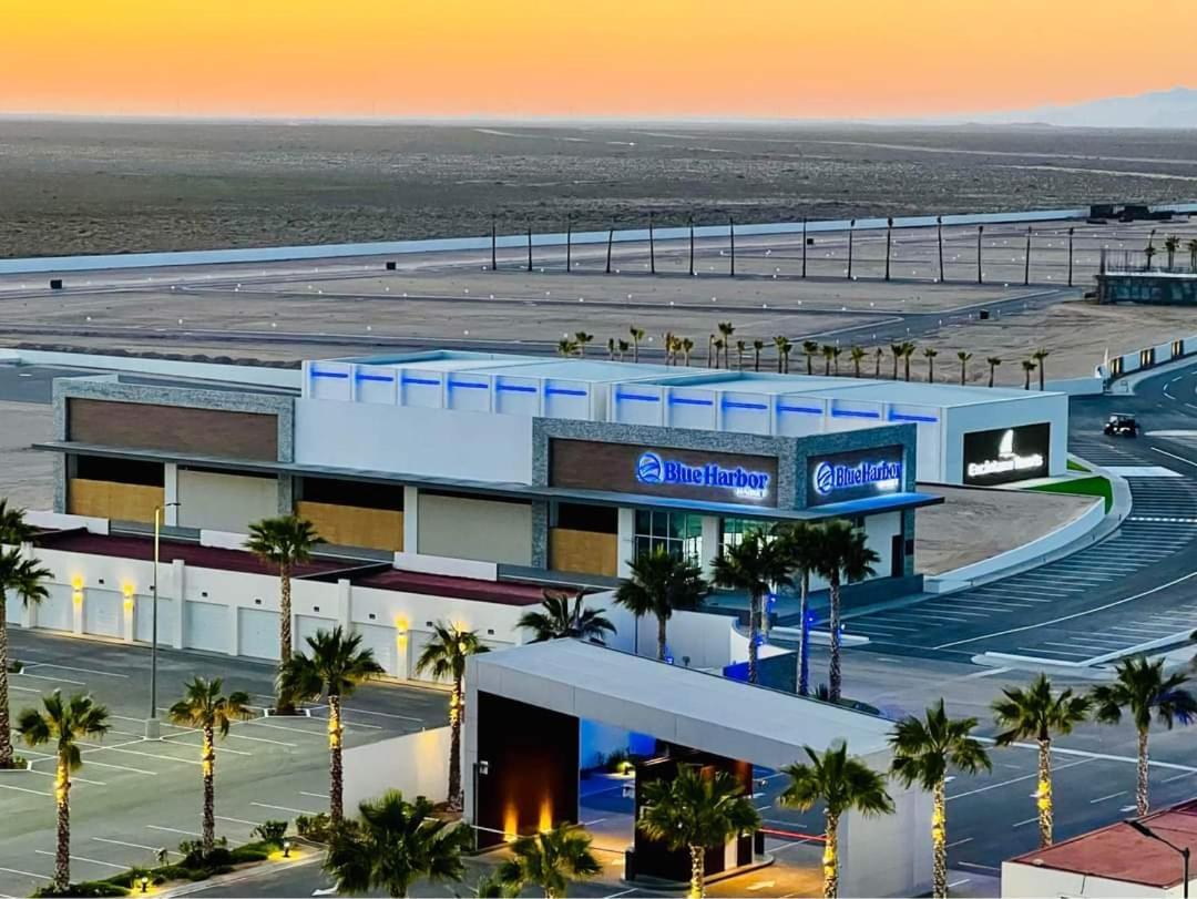Encantame Towers Velero C302 Playa Encanto