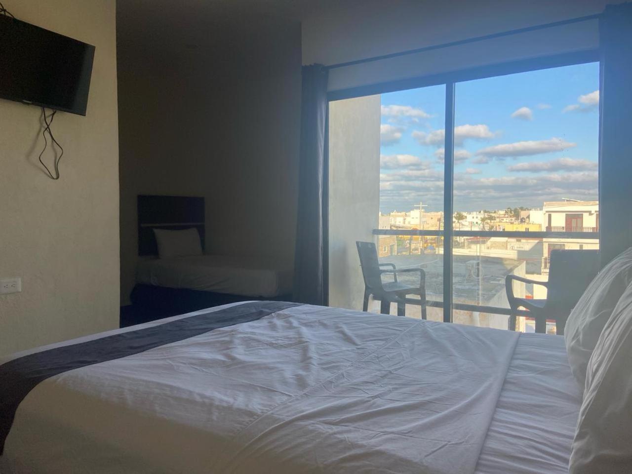 Regmar Progreso Yucatan Capsule hotel *