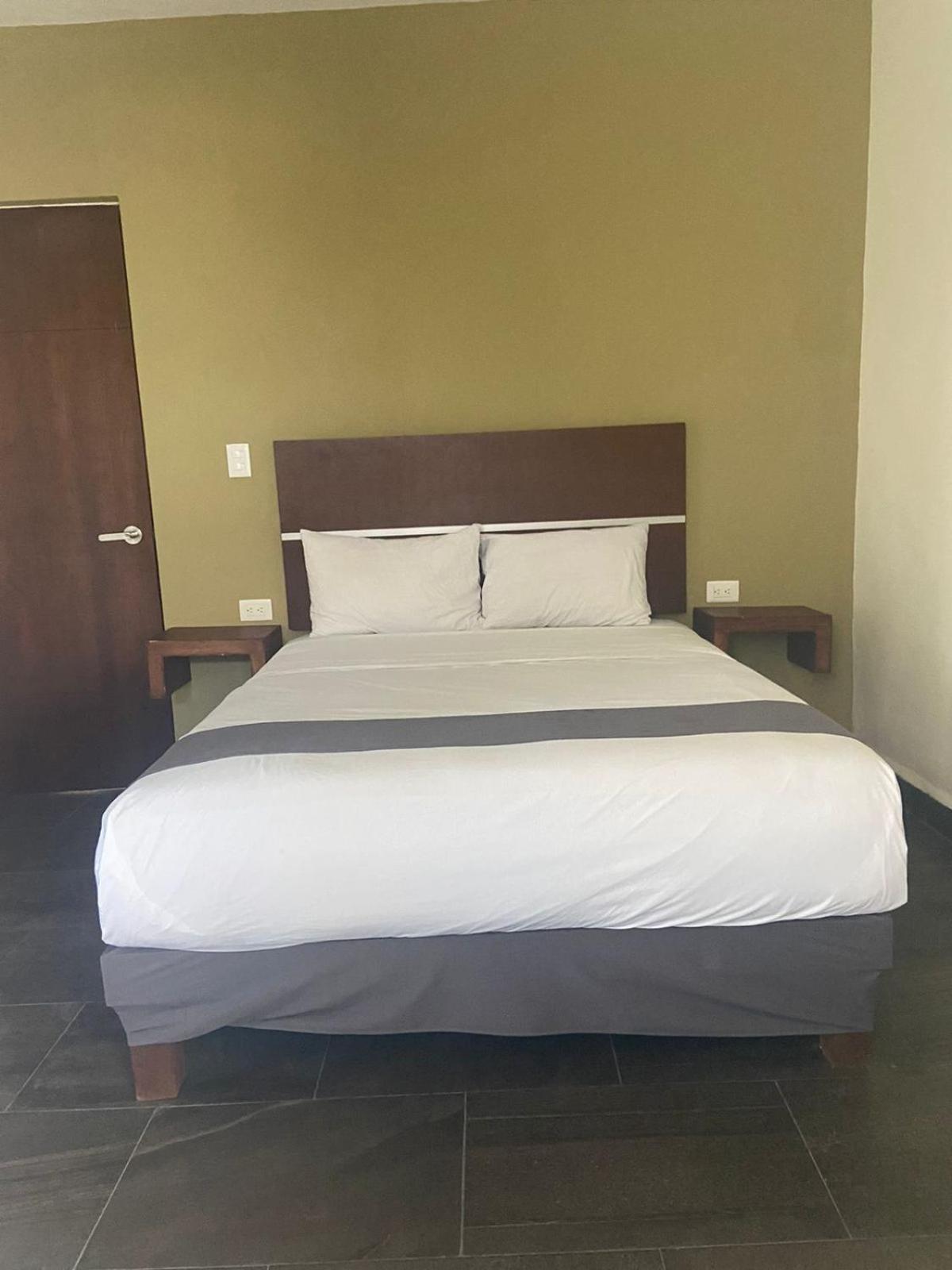 Capsule hotel Regmar Progreso Yucatan *