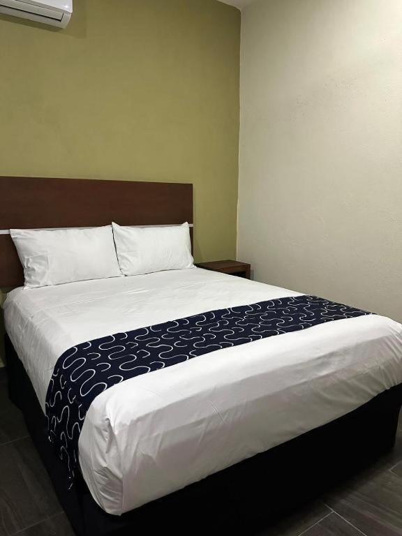 Regmar Progreso Yucatan Capsule hotel *