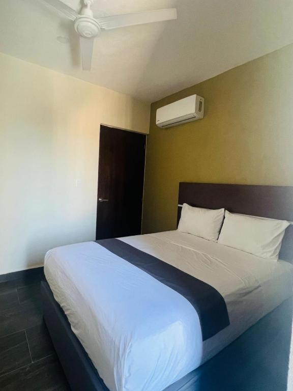 Regmar Progreso Yucatan Capsule hotel *