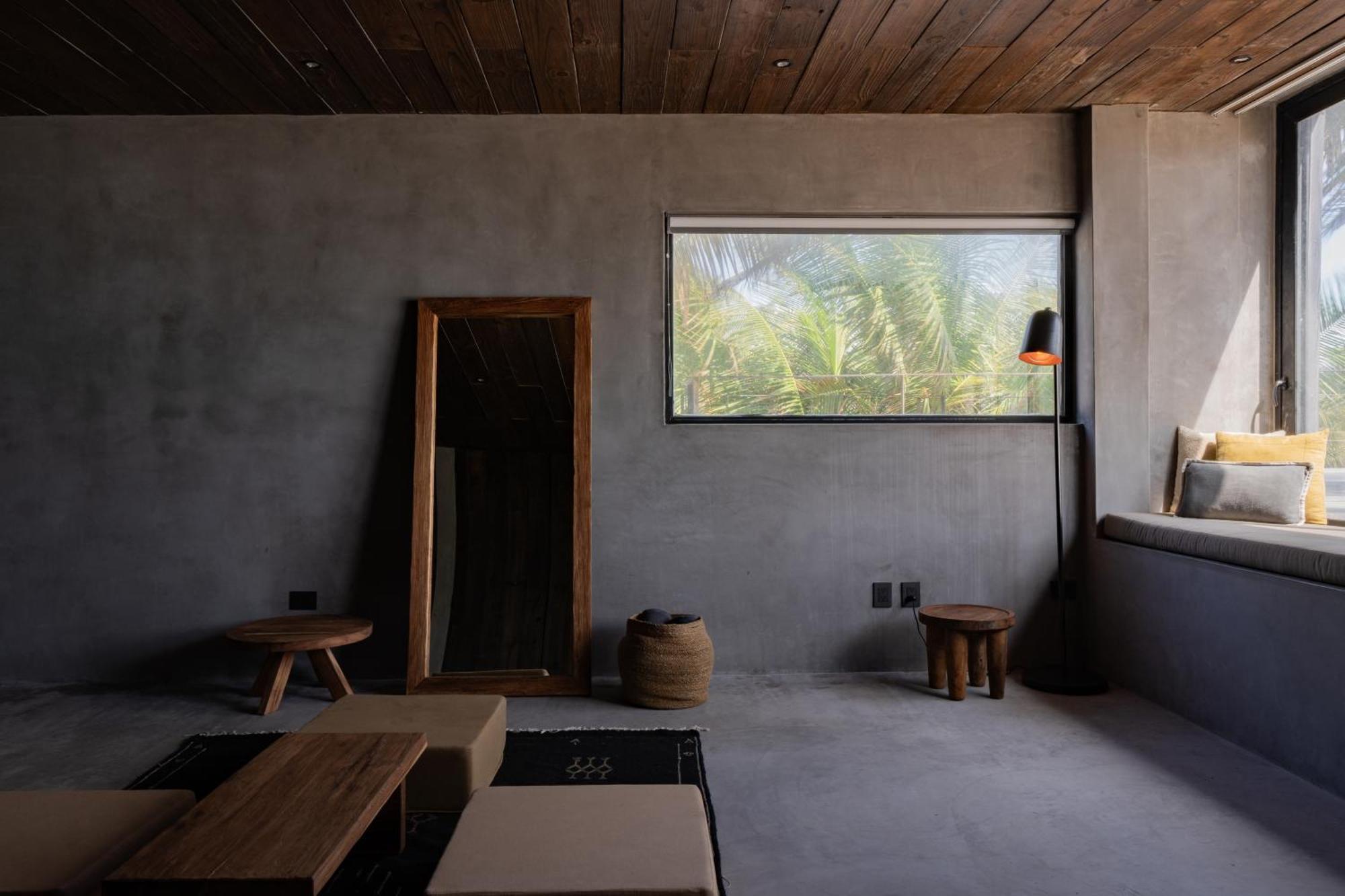 Umi Hotel