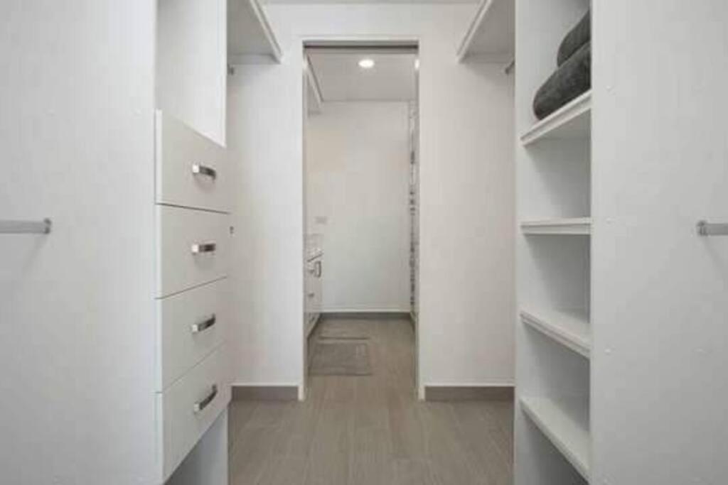 Aparthotel Encantame Towers Velero C302