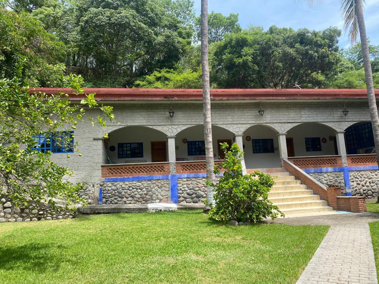 Avivamiento Resort *