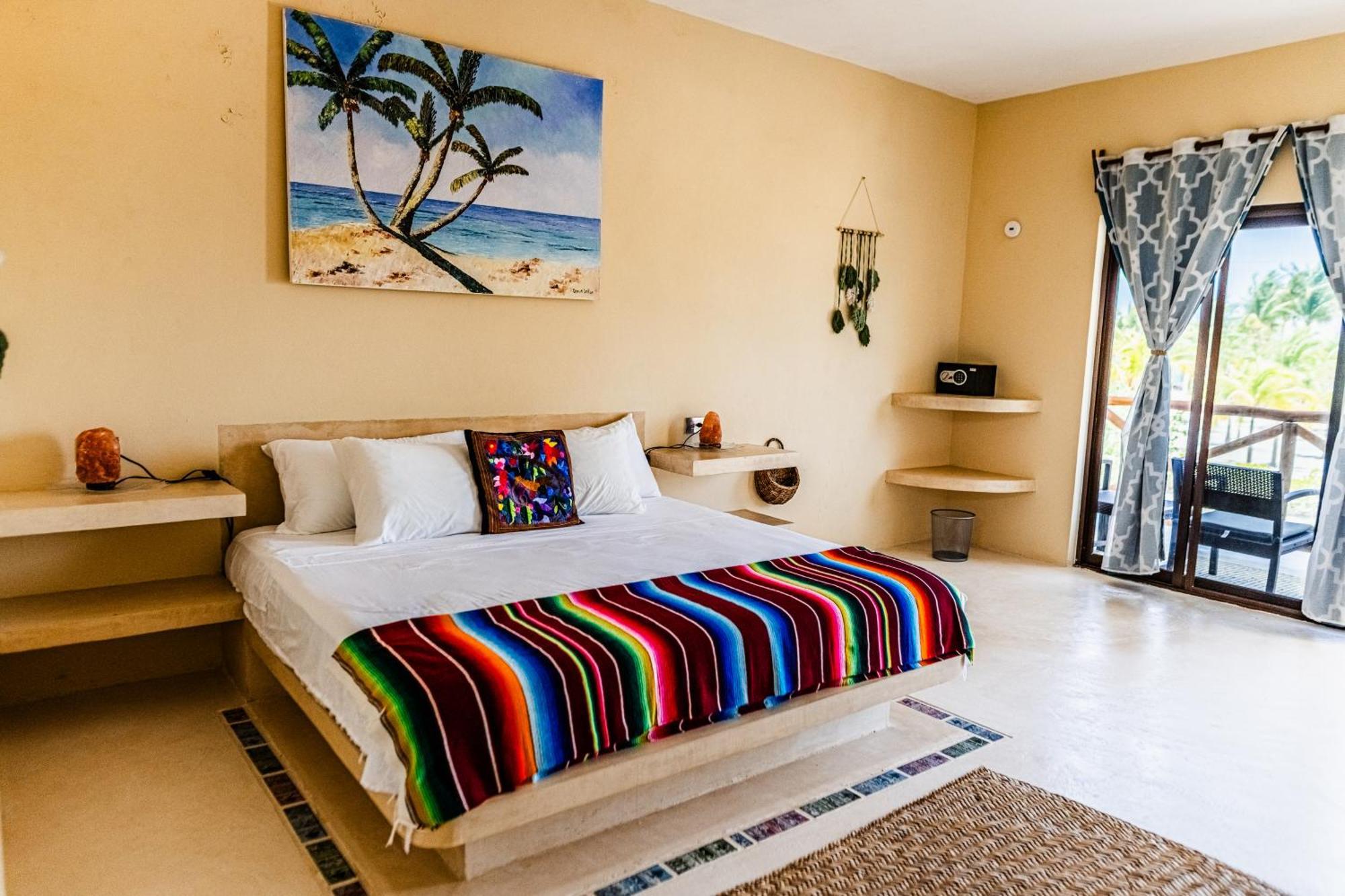 Atenea Isla Holbox