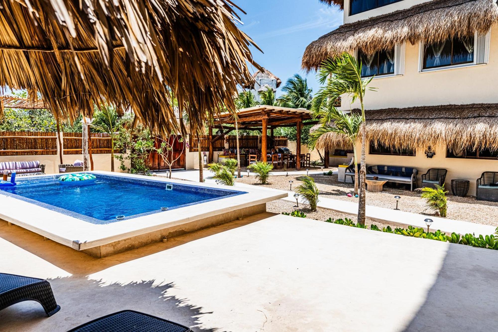 Hotel Atenea