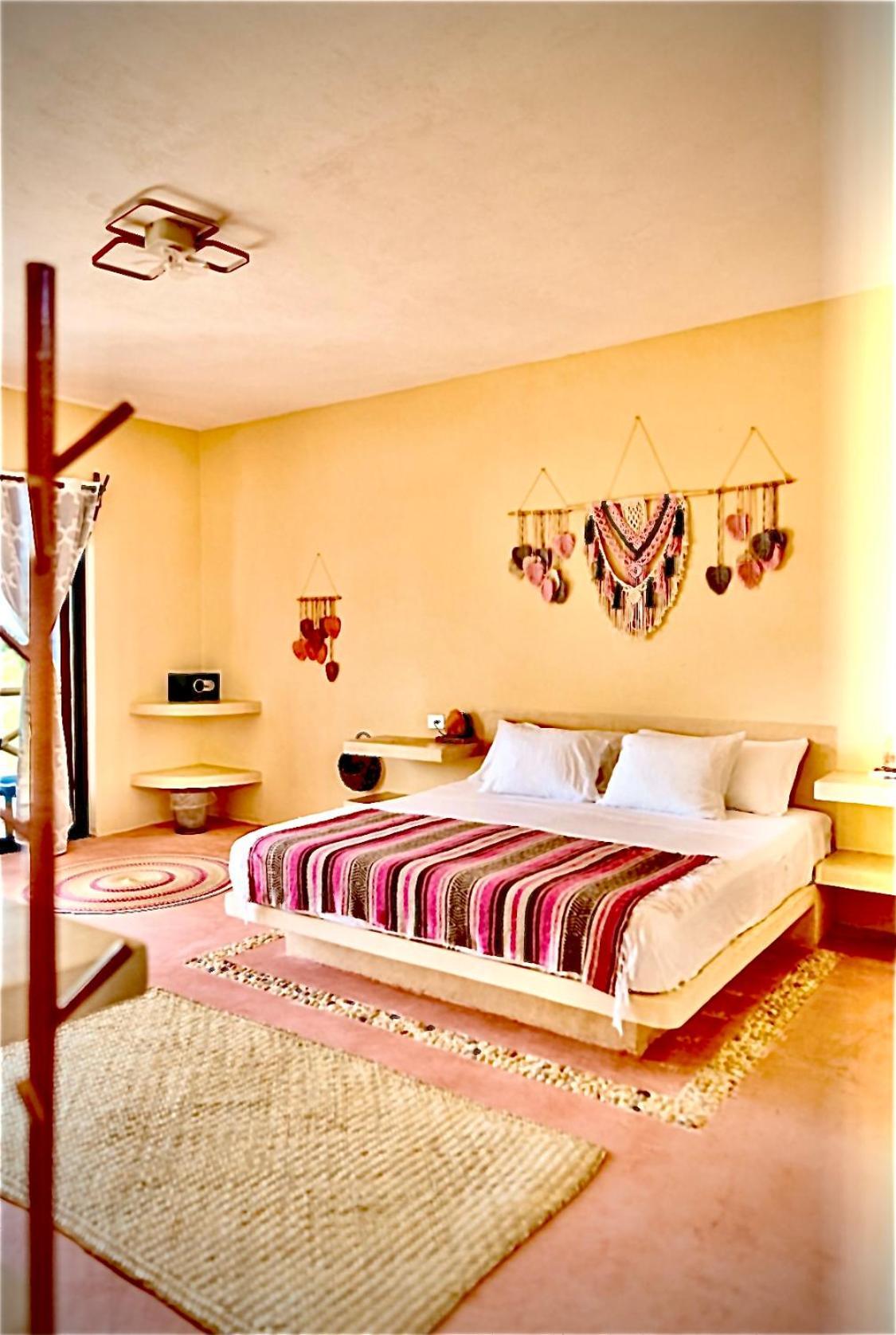 Atenea Hotel 5*