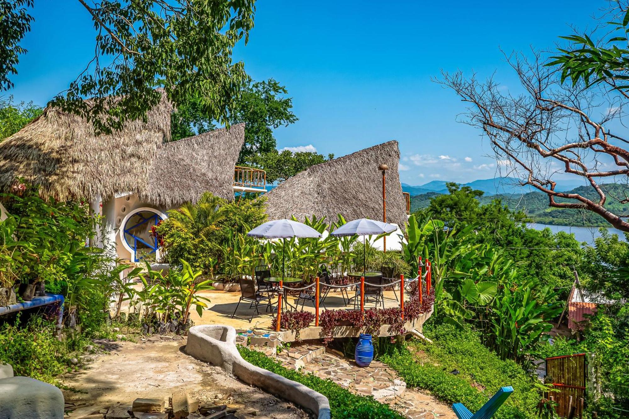 Buganvilia Holiday home Barra de Navidad