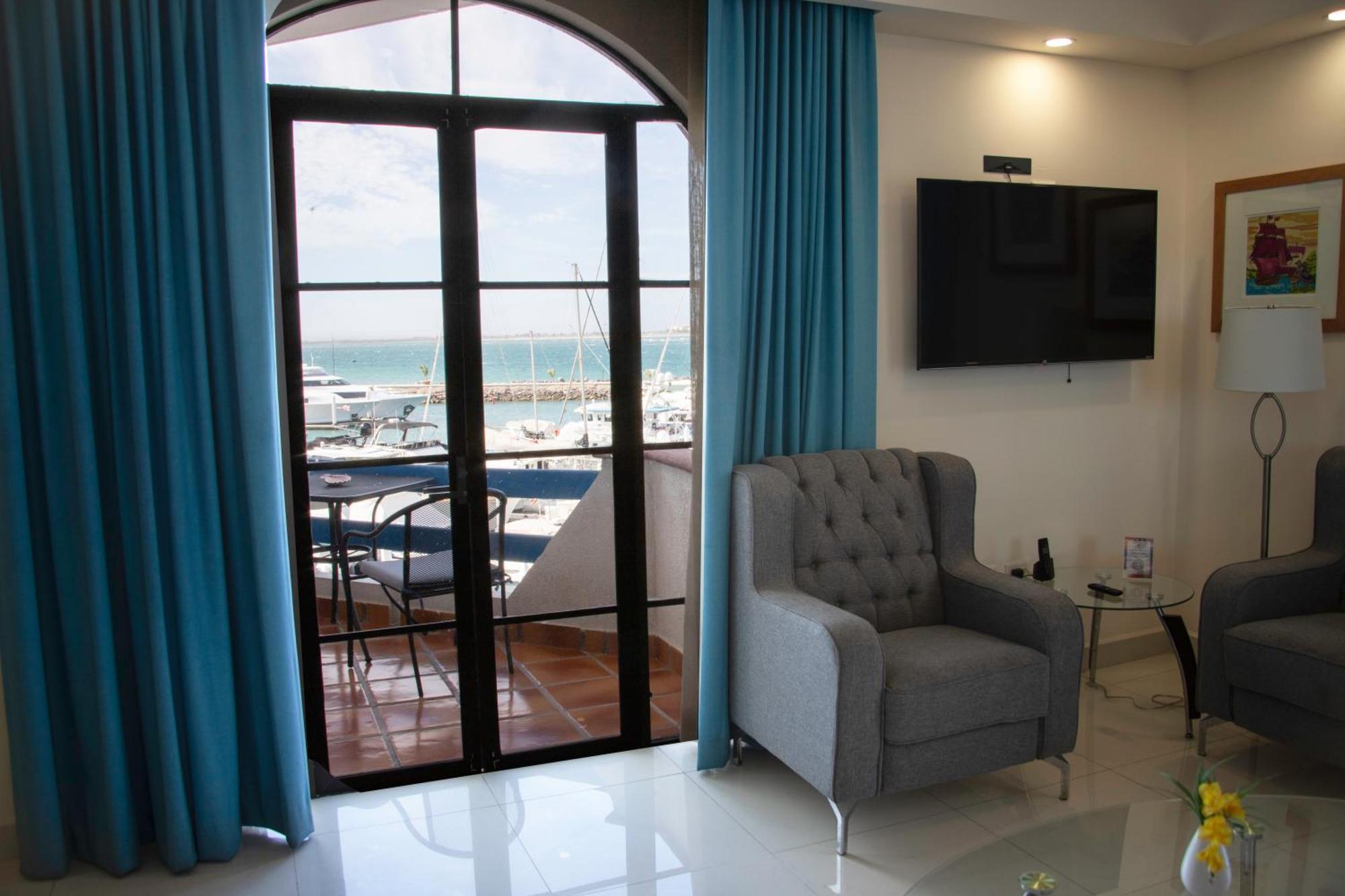 Hotel The Westmarine Waterfront