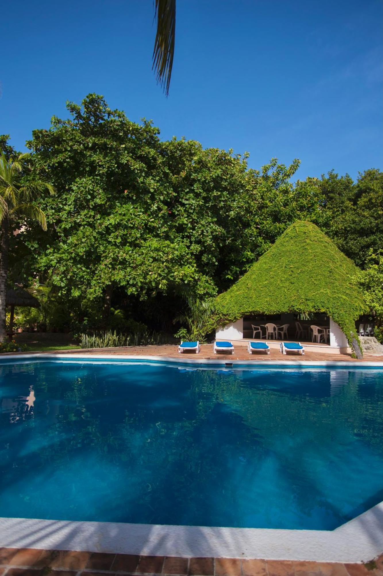 Apartment Loft With Pool - A Few Steps From The Beach!