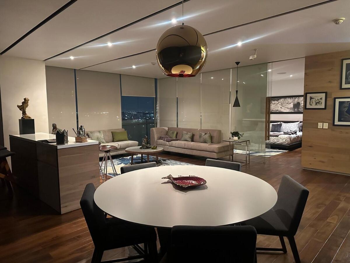 Luxurious And Exotic In Reforma 222 *