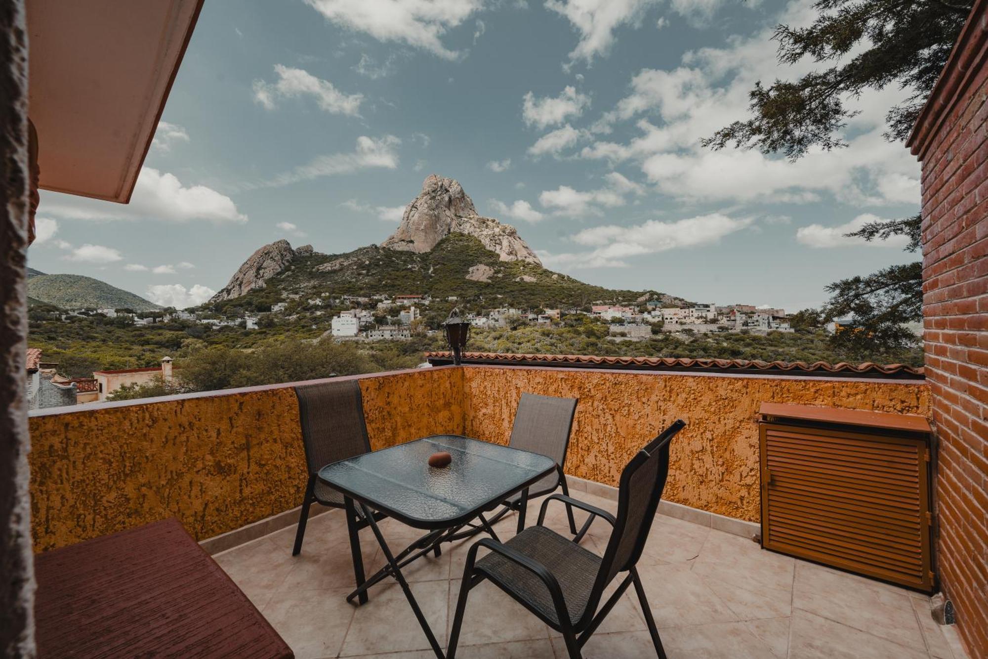Hotel El Cantar Del Viento Bernal