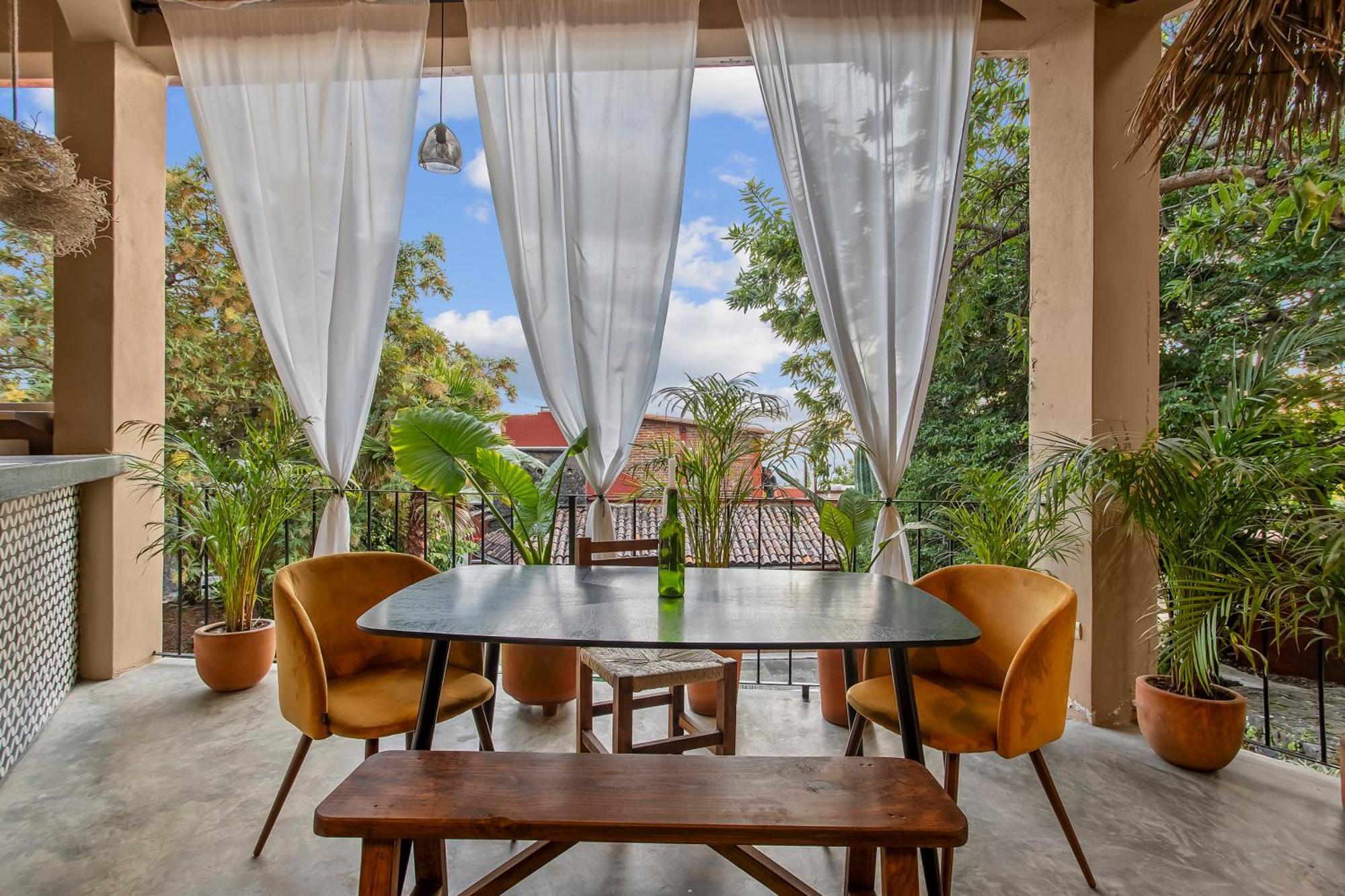 Casanevo Luxury Retreat With Breathtaking Views Pool And Hot Tub On 40000 Sq Ft Holiday home Tepoztlan