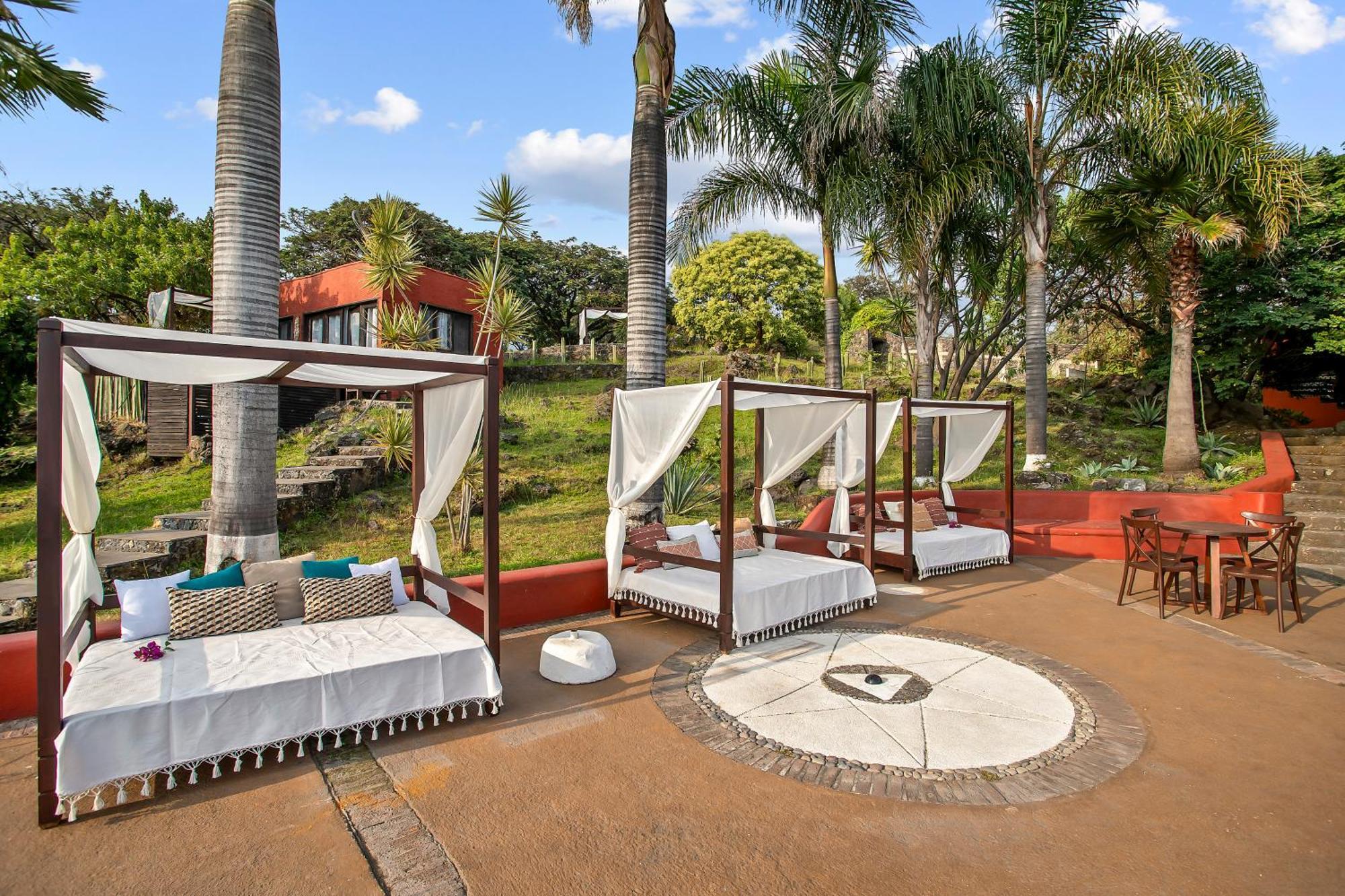 Casanevo Luxury Retreat With Breathtaking Views Pool And Hot Tub On 40000 Sq Ft Tepoztlan