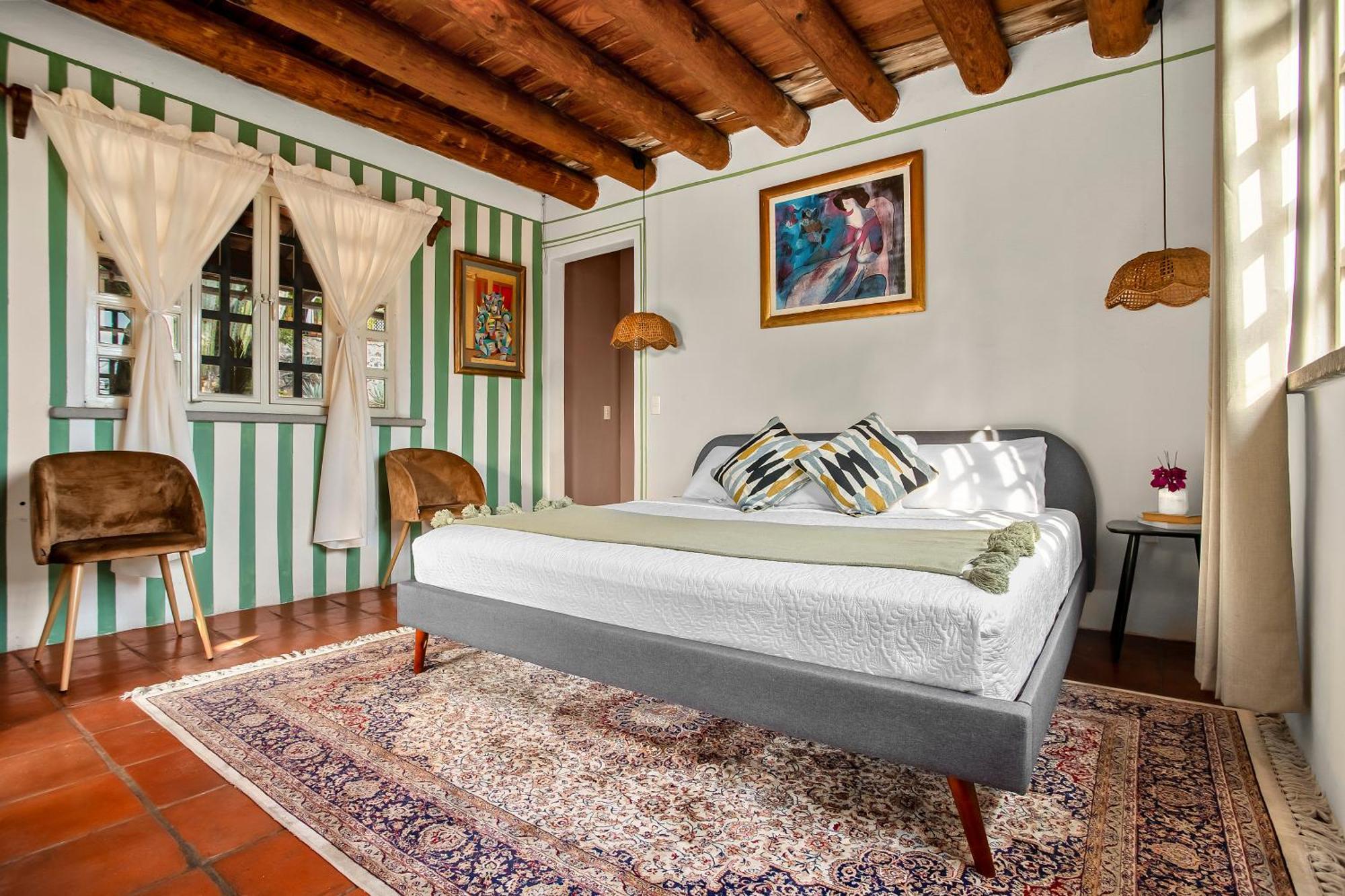 Casanevo Luxury Retreat With Breathtaking Views Pool And Hot Tub On 40000 Sq Ft Tepoztlan