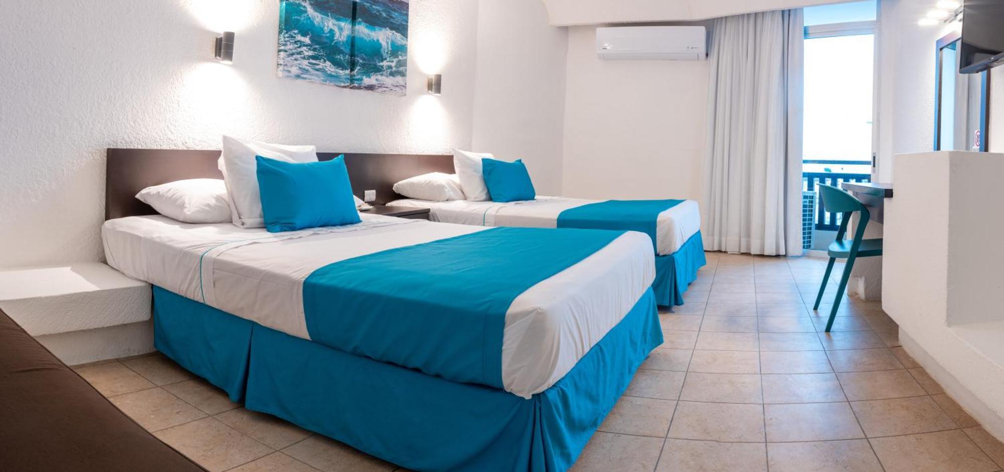 Hotel Howard Johnson By Wyndham 4*