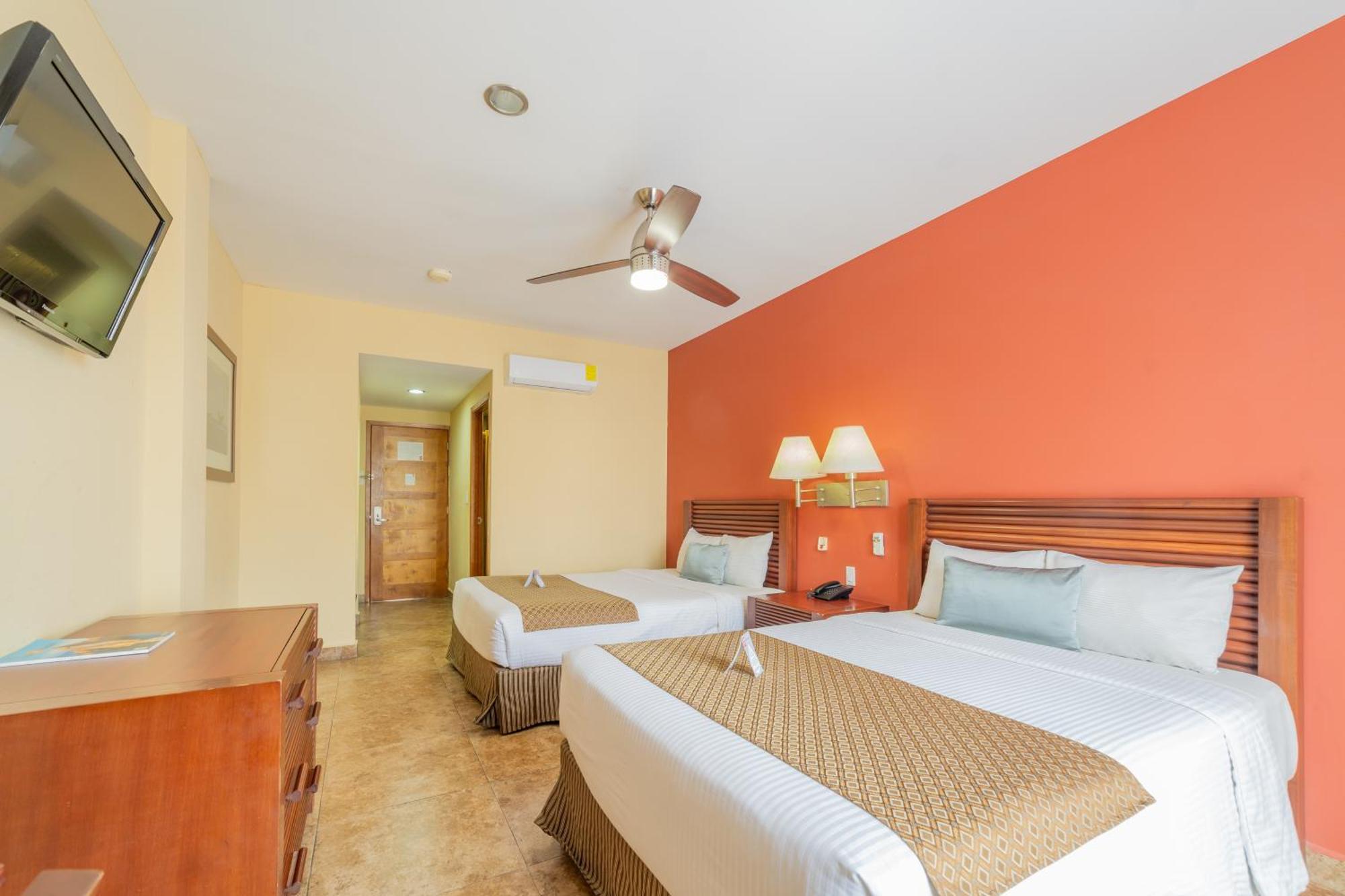 Hotel Seven Crown Centro Historico