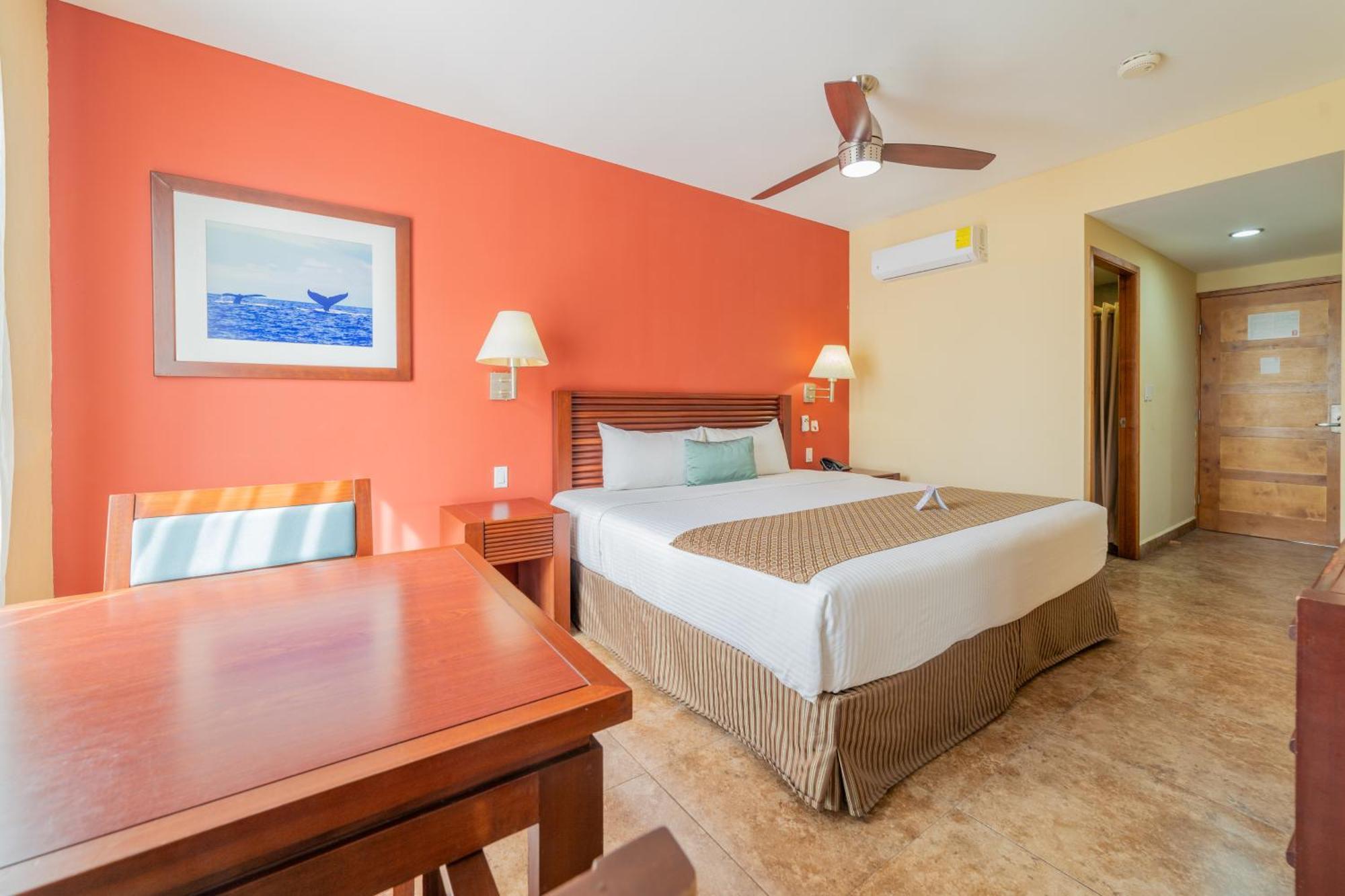 Seven Crown Centro Historico 4*