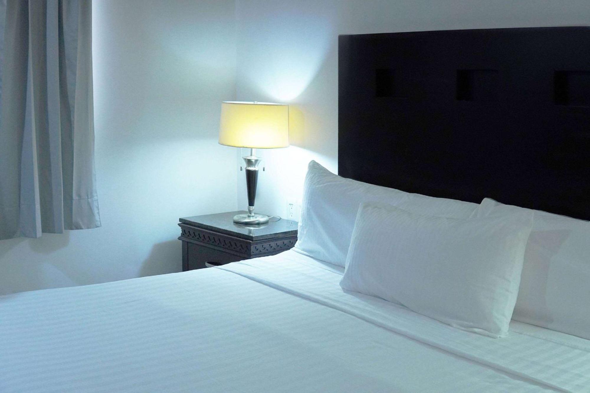 Wyndham Garden Mochis Plaza Hotel 5*
