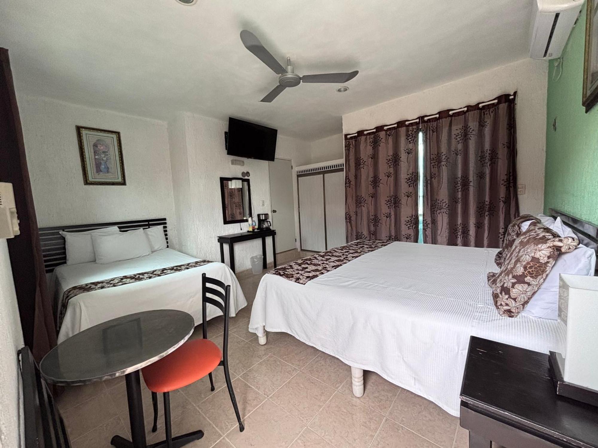 Hotel Mercy 3*
