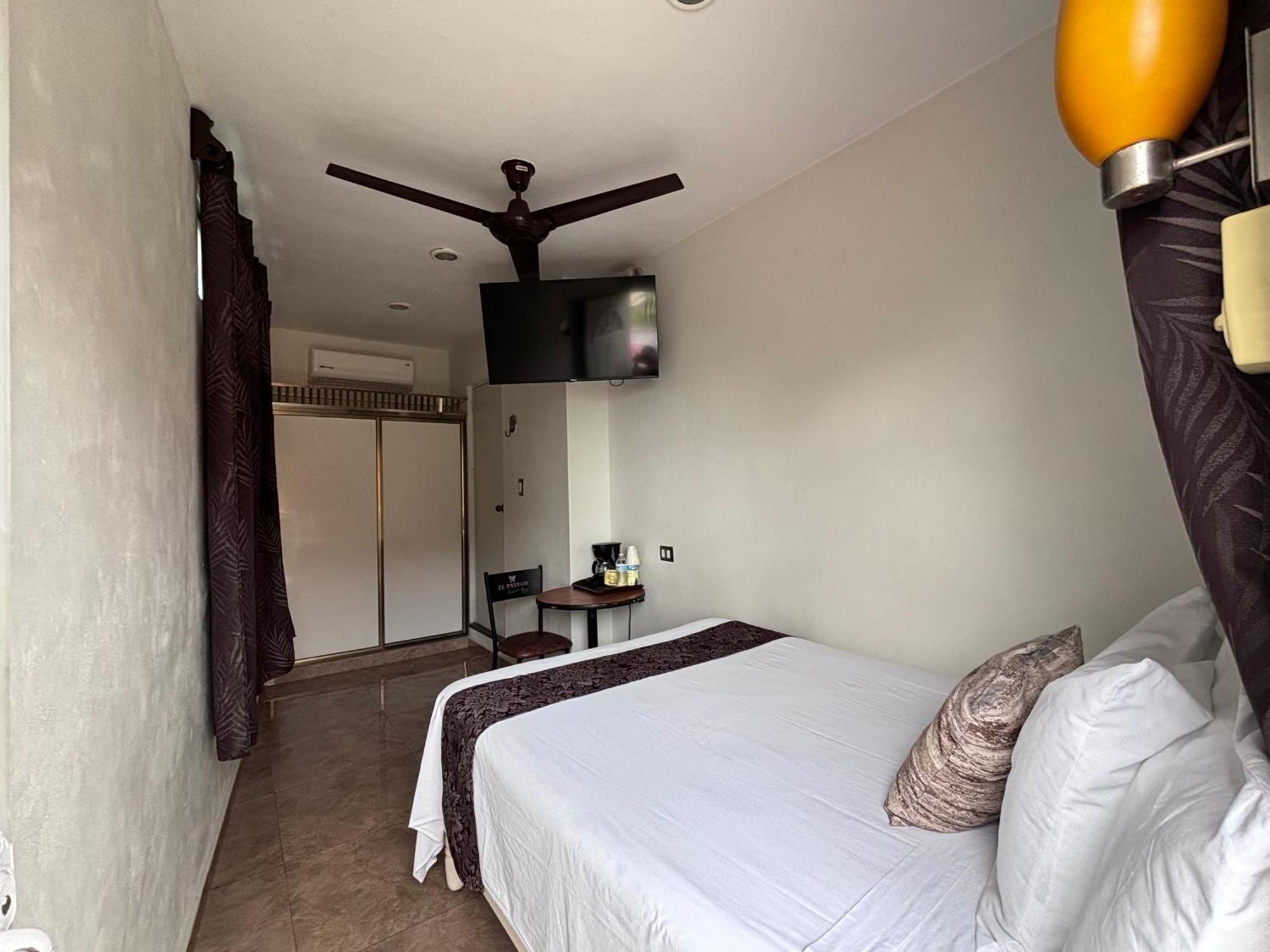 Mercy Hotel 3*