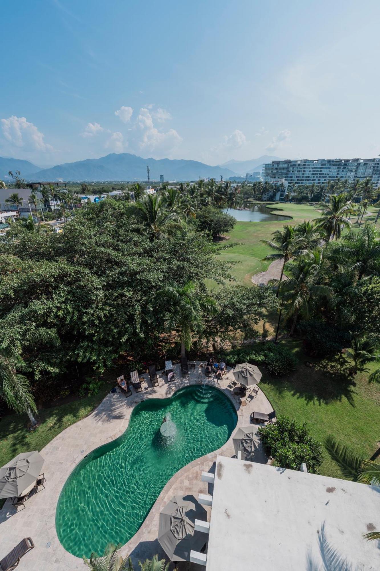 Inn Comfort Golfside & Marina