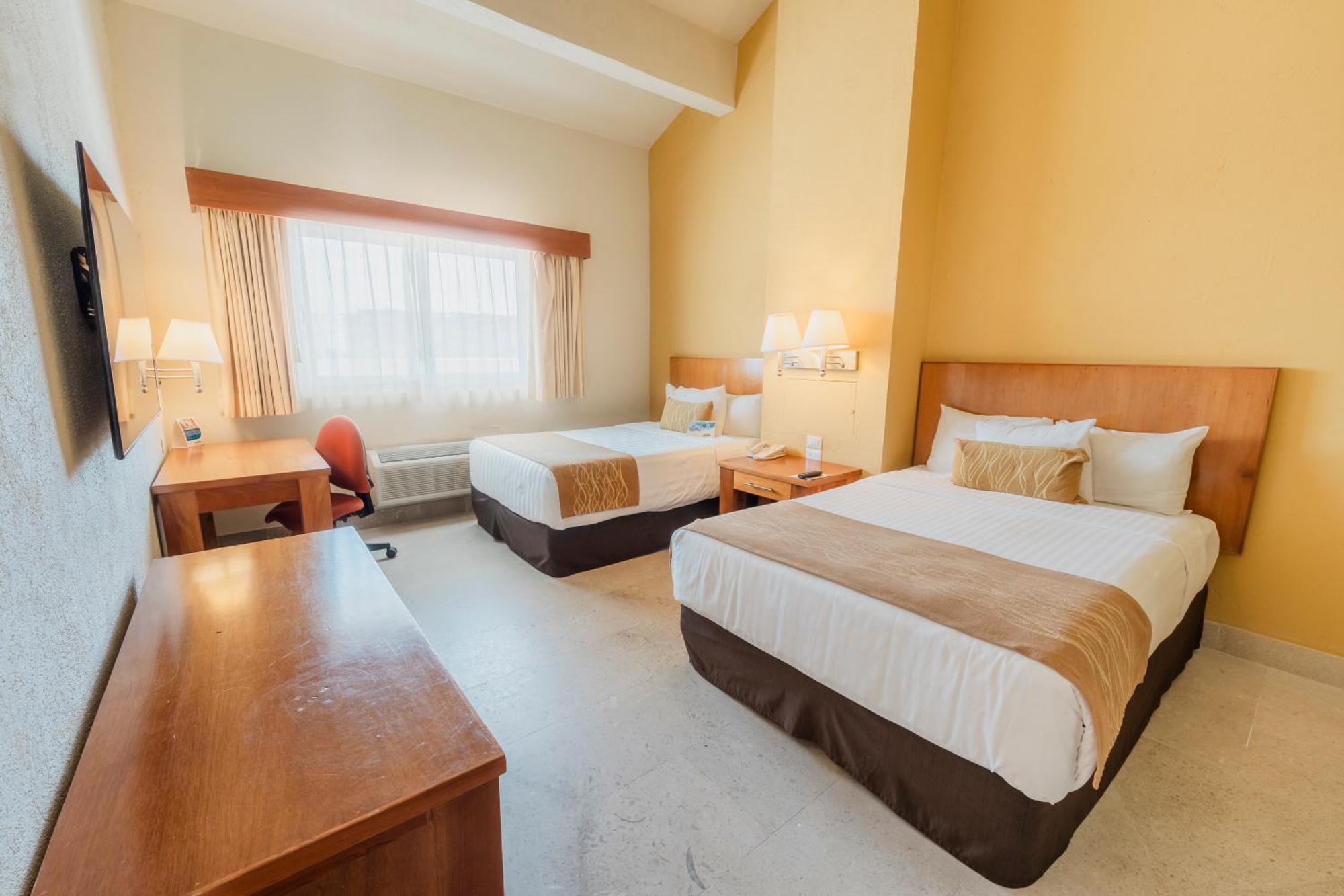 Comfort Golfside & Marina Inn 4*