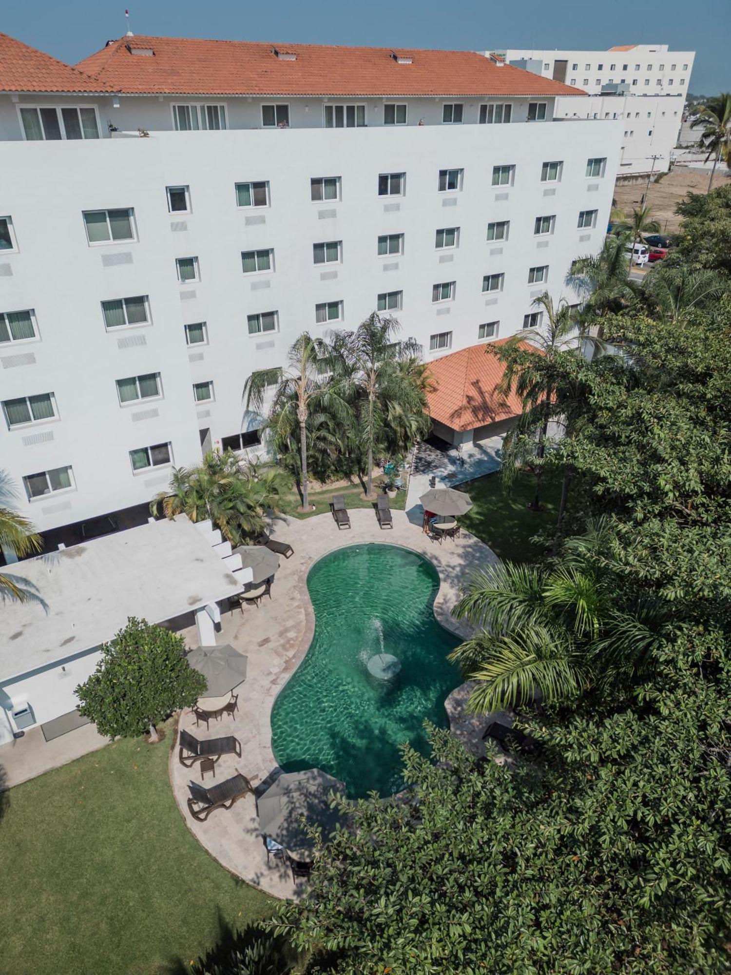Comfort Golfside & Marina Puerto Vallarta