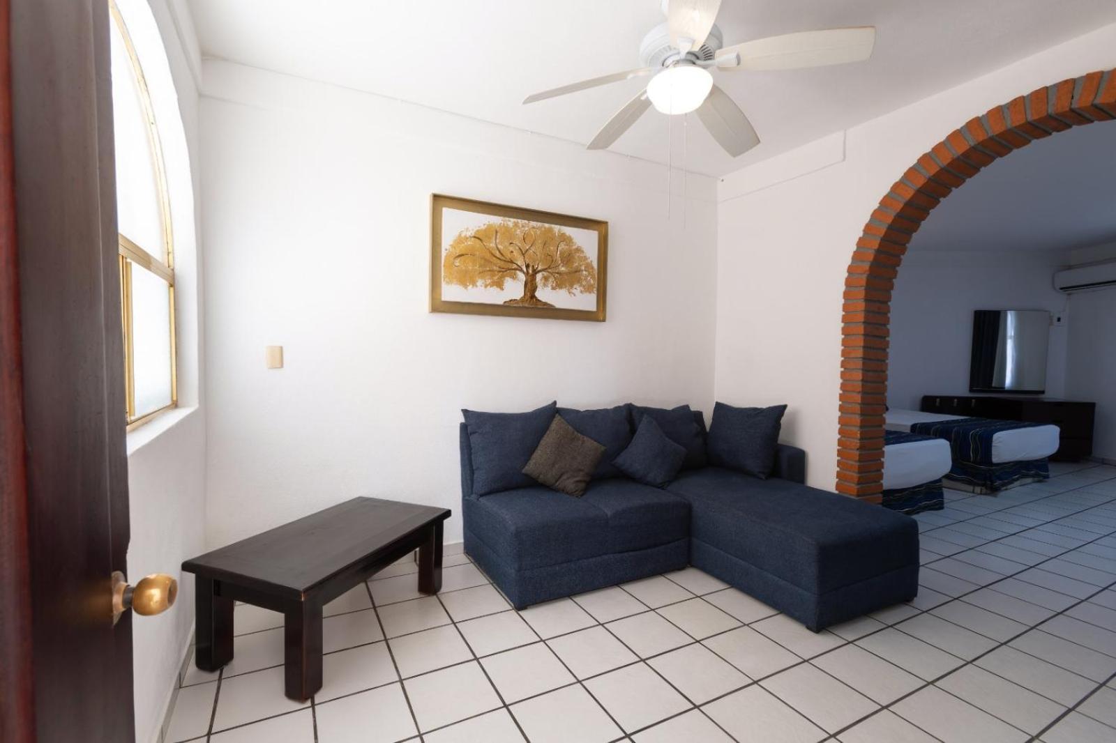 Hotel Costa Alegre &