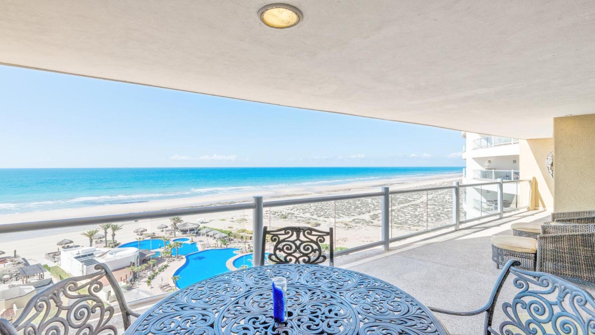 Encanto Living Two Bedroom Unit By Kivoya Apartment