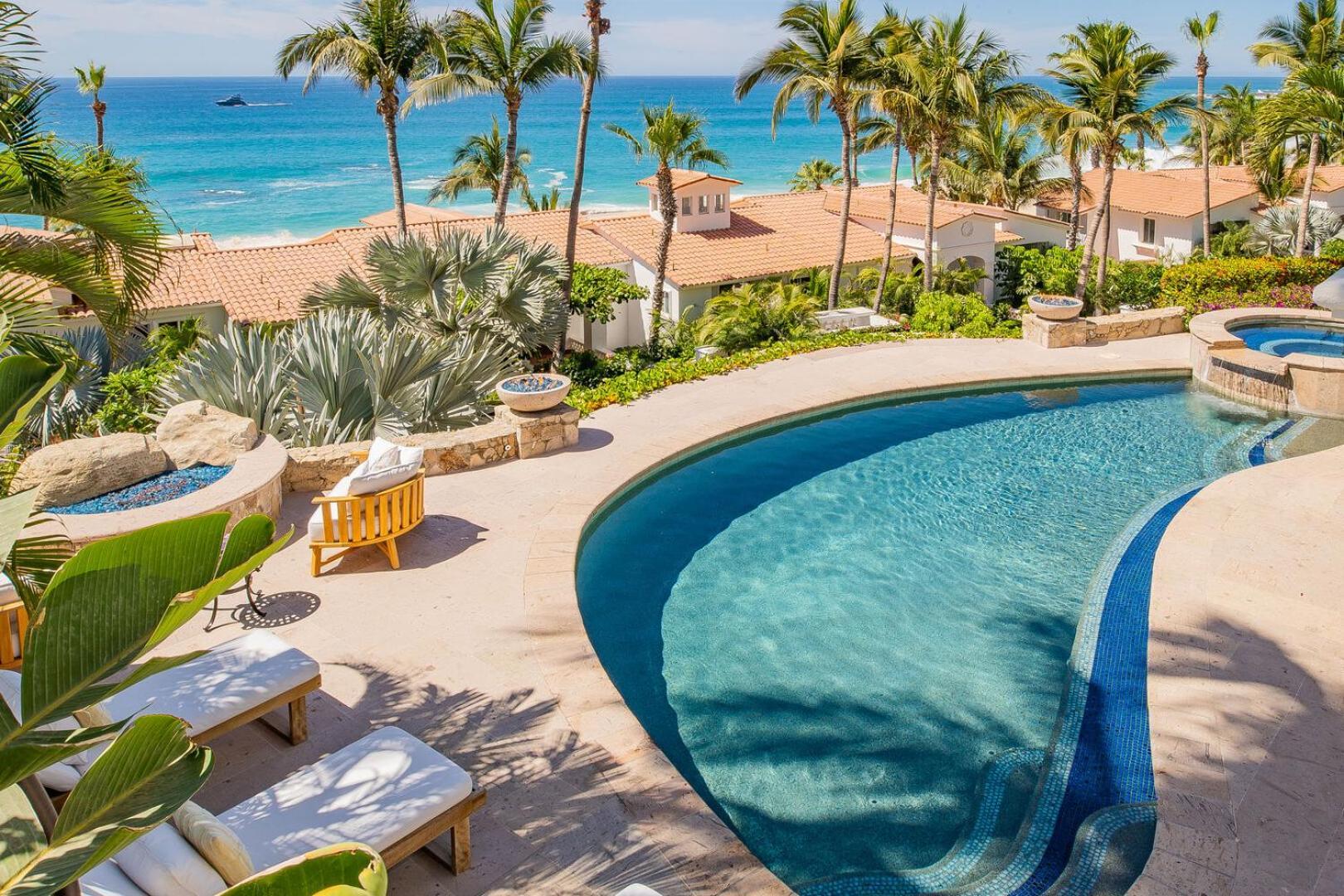 Beautiful 5 Bd Del Mar Staffed & Steps From The Villa