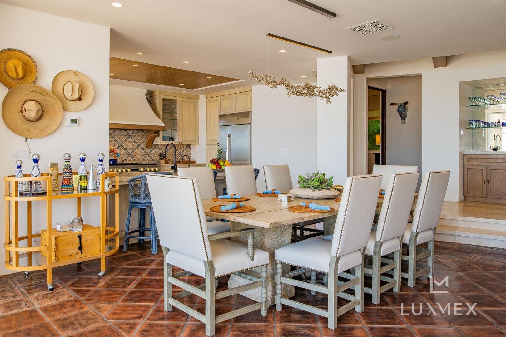 Beautiful 5 Bd Del Mar Staffed & Steps From The * San Jose del Cabo