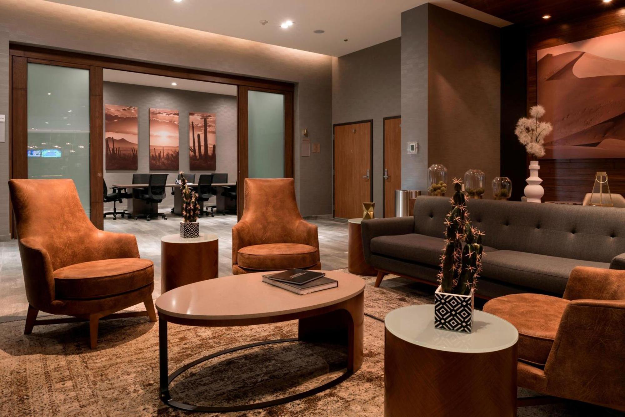 Courtyard By Marriott Hotel 4*