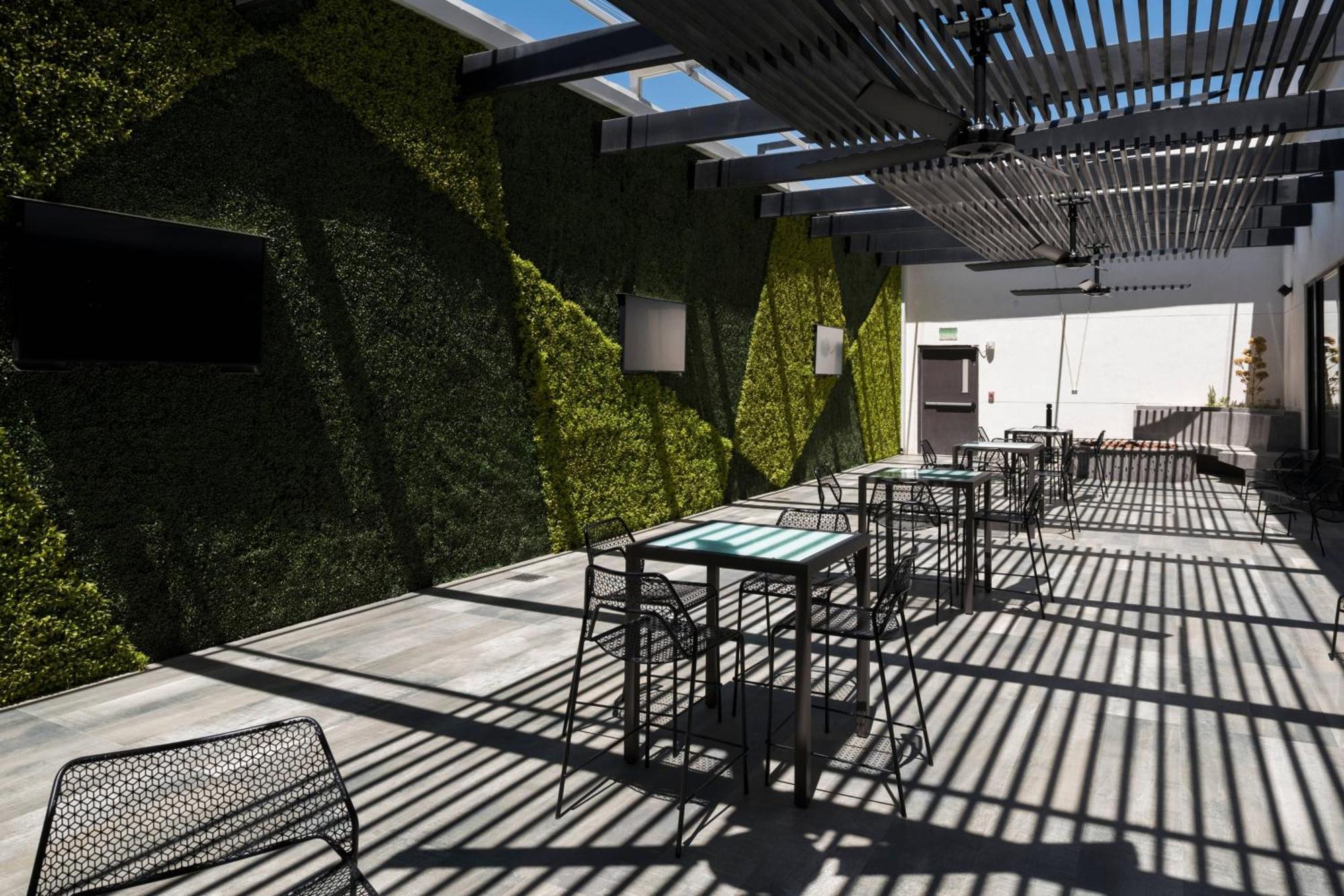 Hotel Courtyard By Marriott