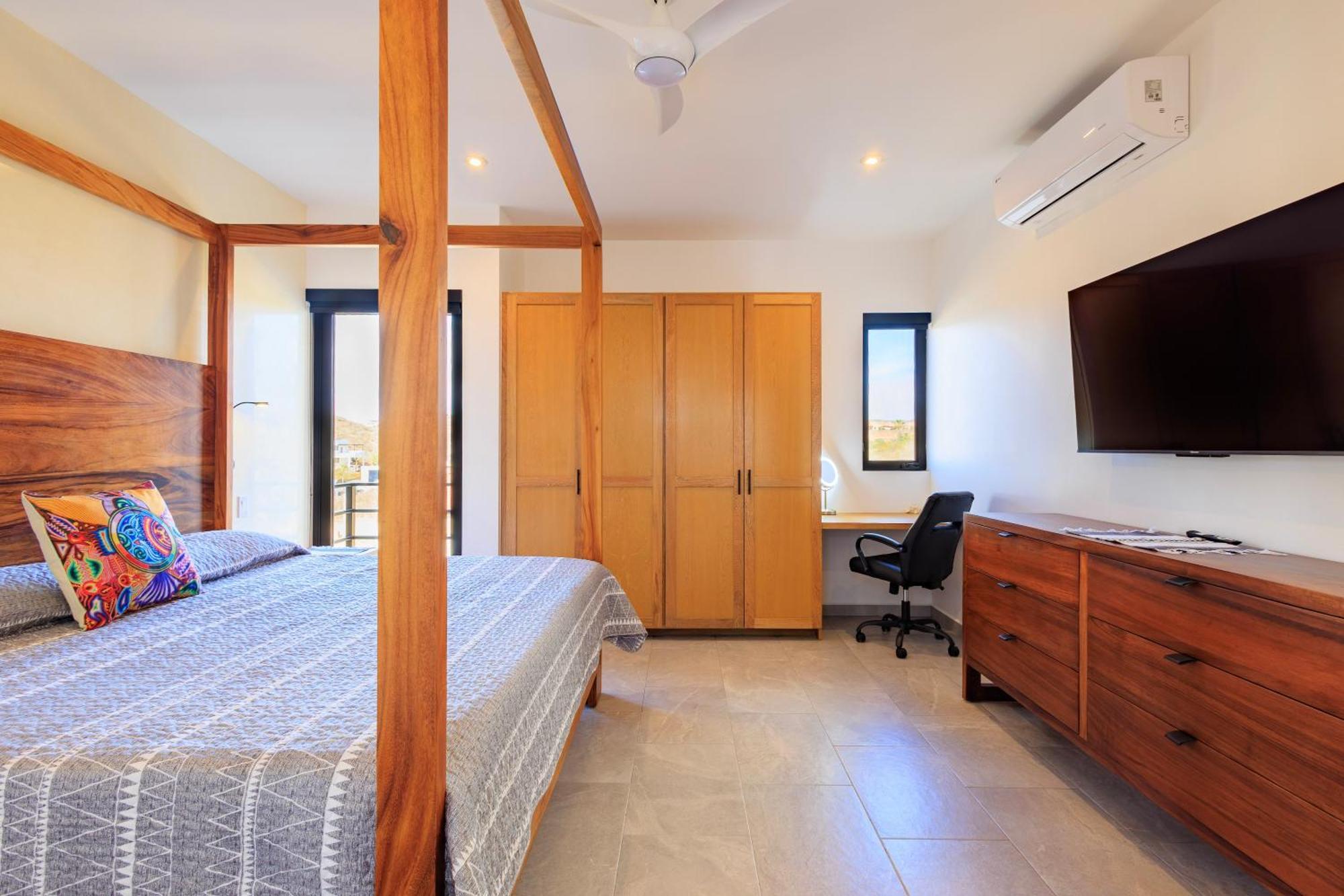 Cerritos Surf Residences *