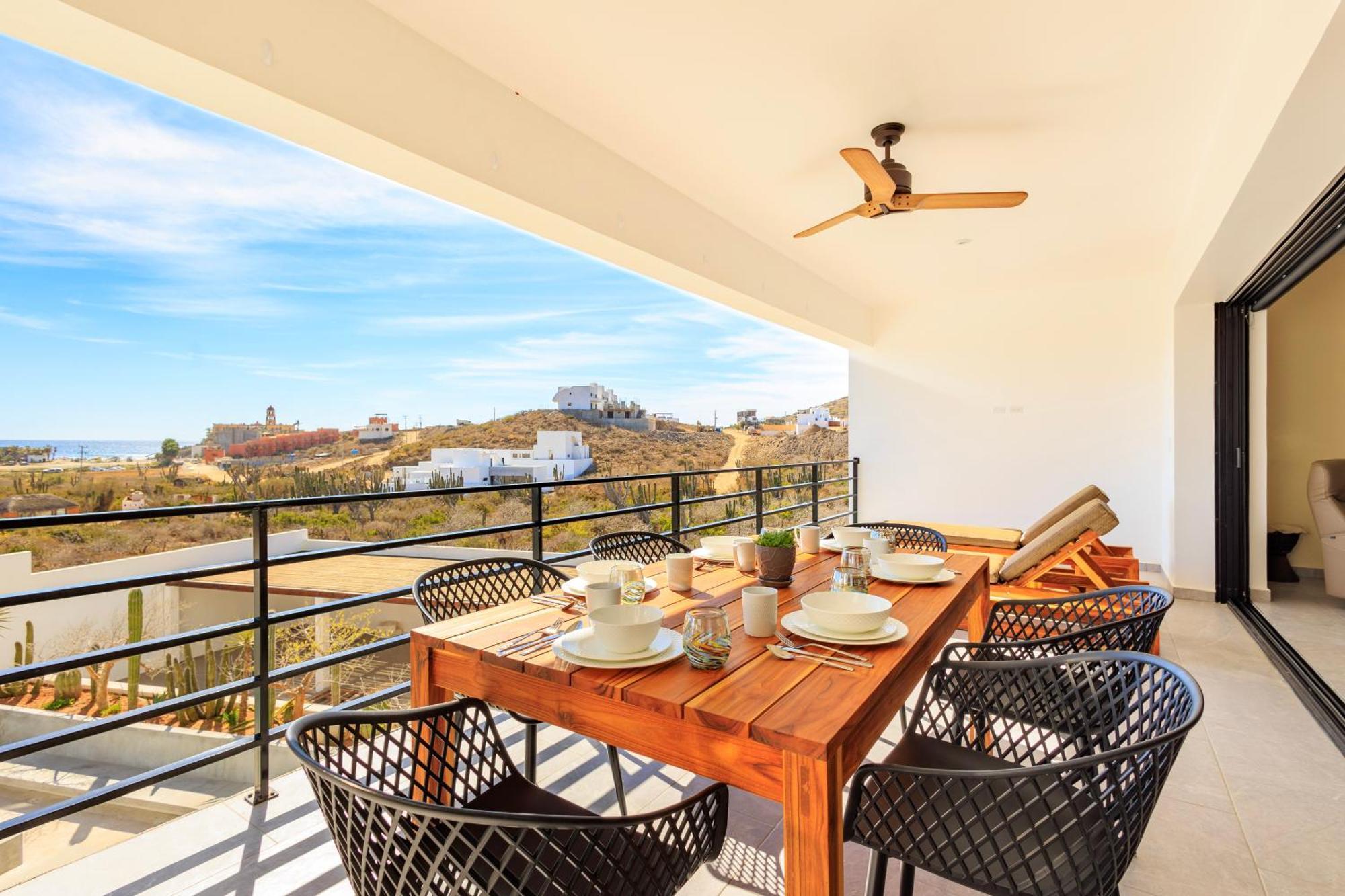 Aparthotel Cerritos Surf Residences